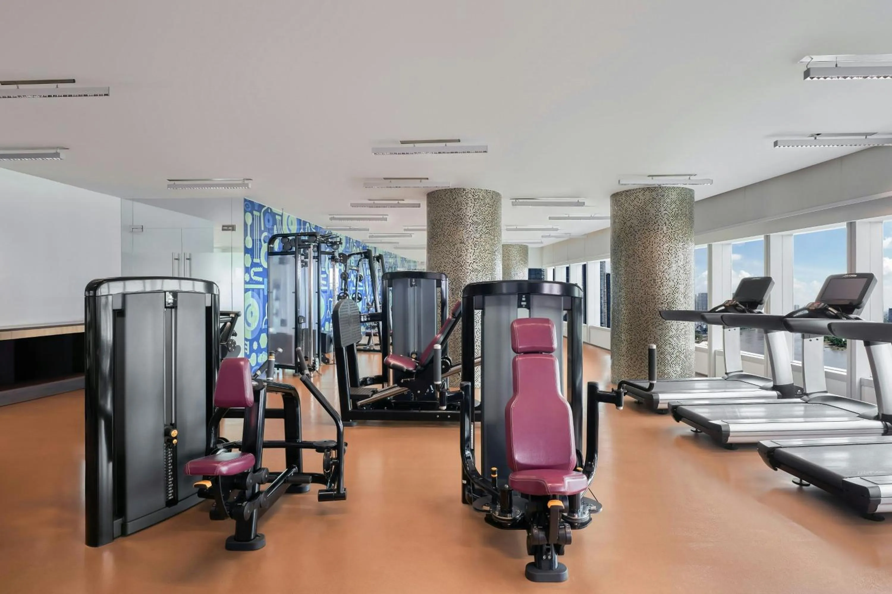 Fitness centre/facilities in Le Meridien Saigon