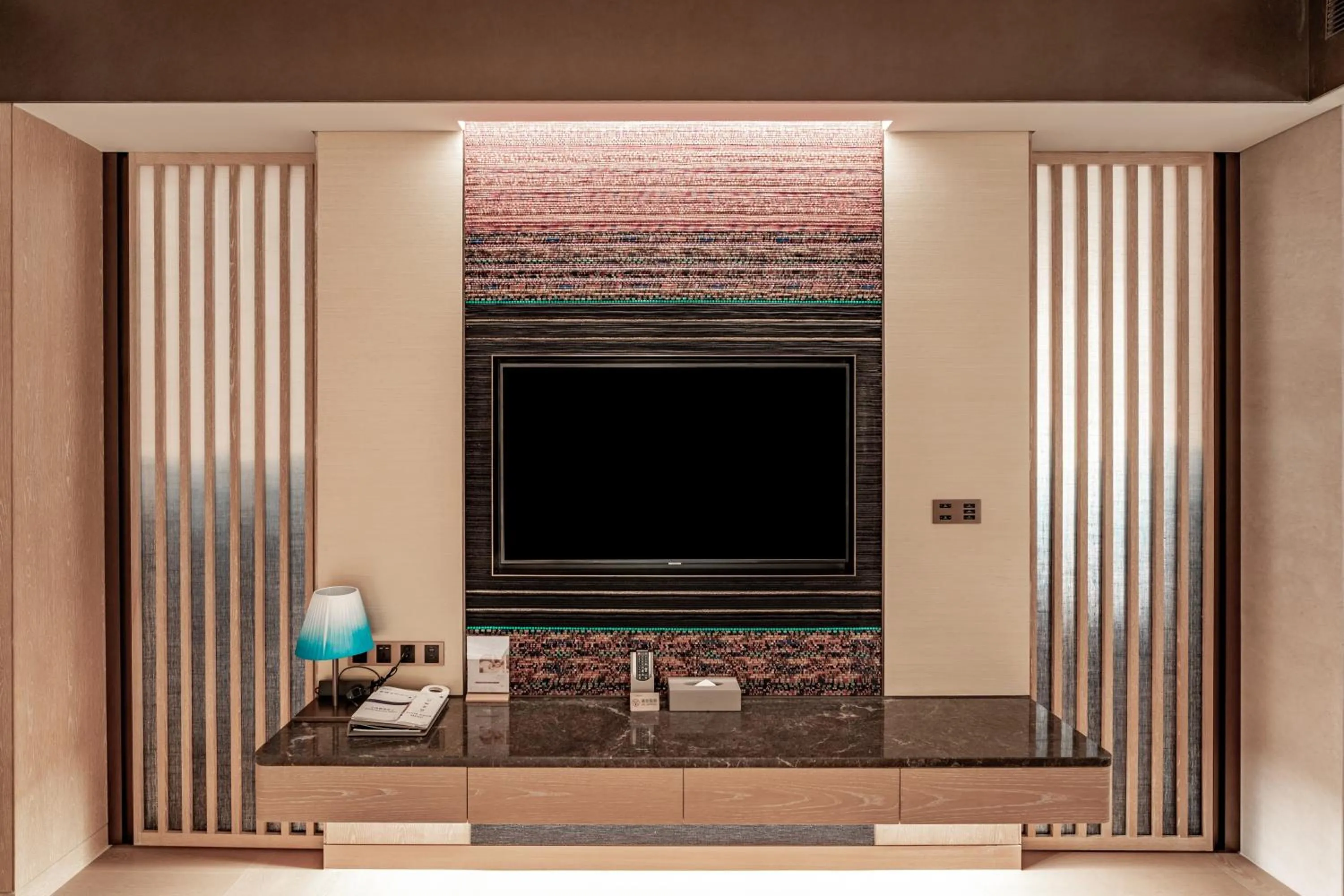 Lakeview Hotel Yulongwan Kunming