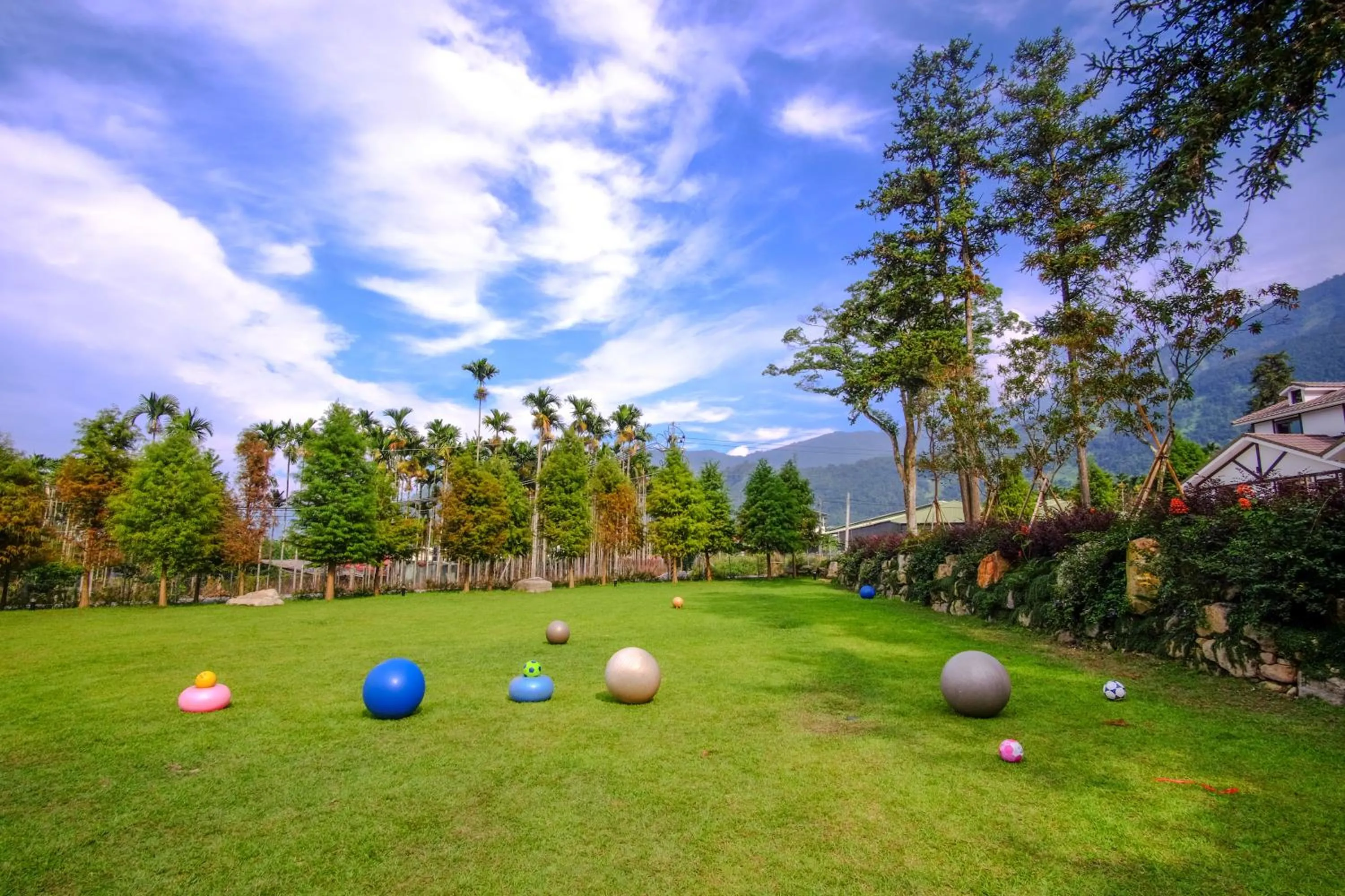 Day in Yo Shen Jing Resorts