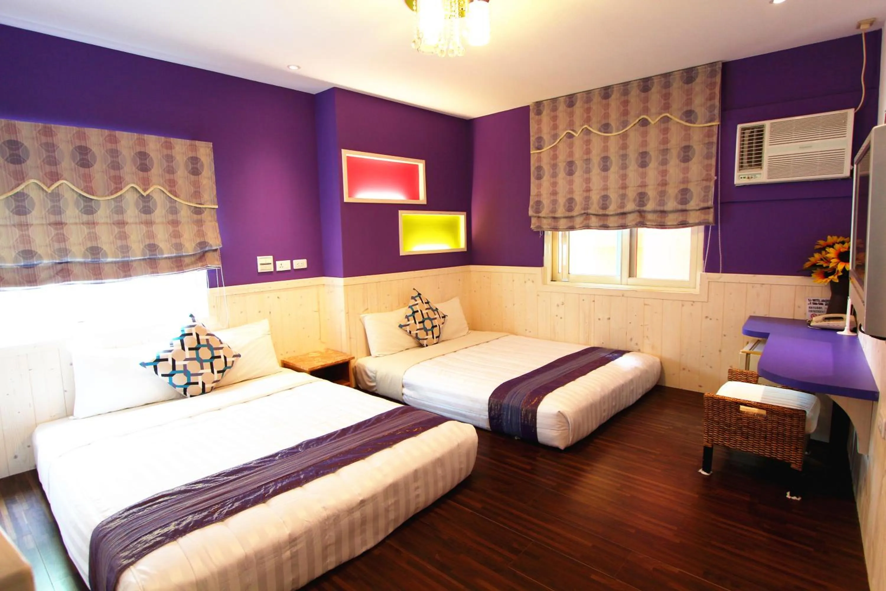 Bed in Xing Ji Hotel