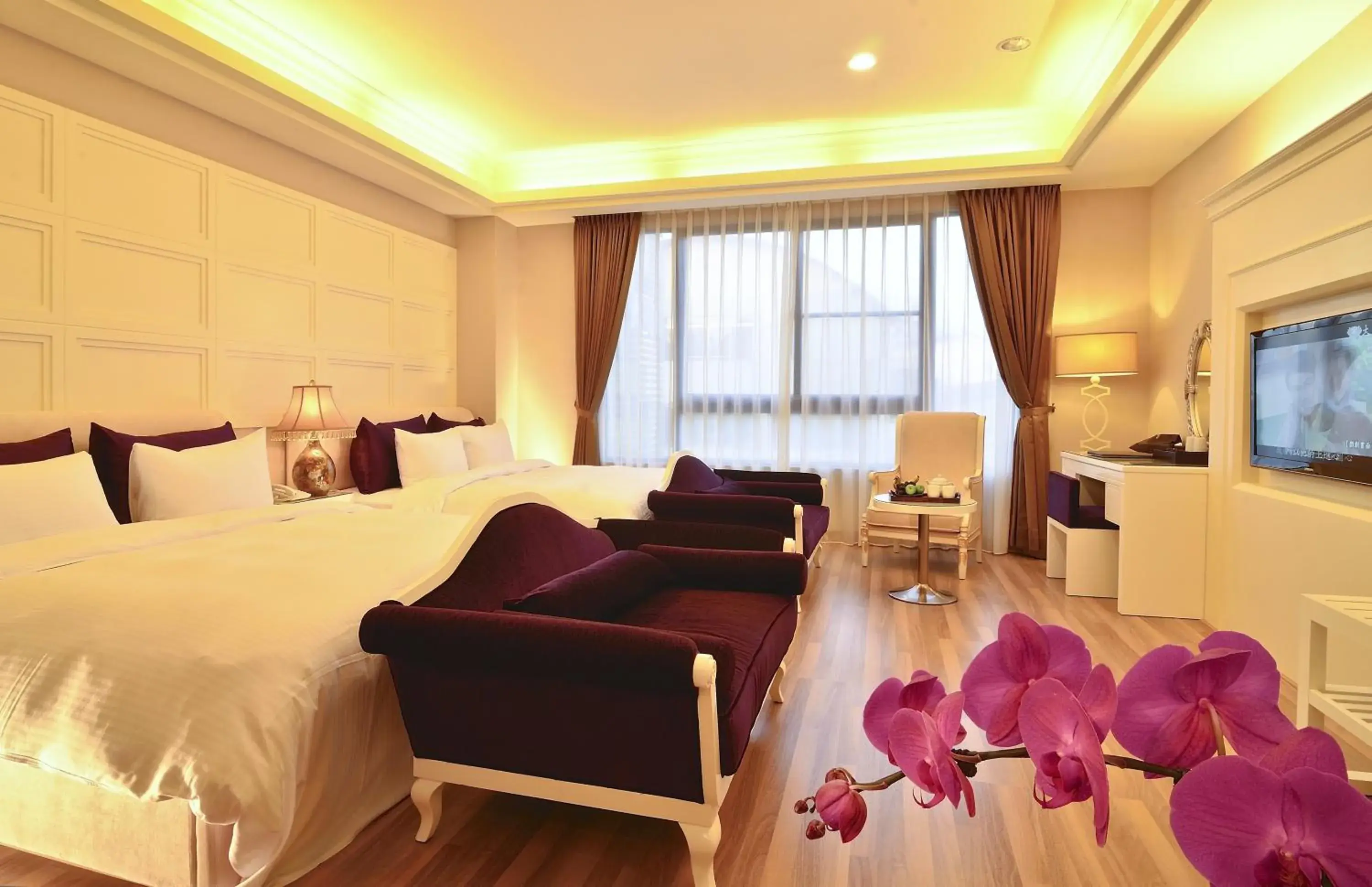 Photo of the whole room, Bed in Hotel Modern Puli Photo of the whole room, Bed in Hotel Modern Puli