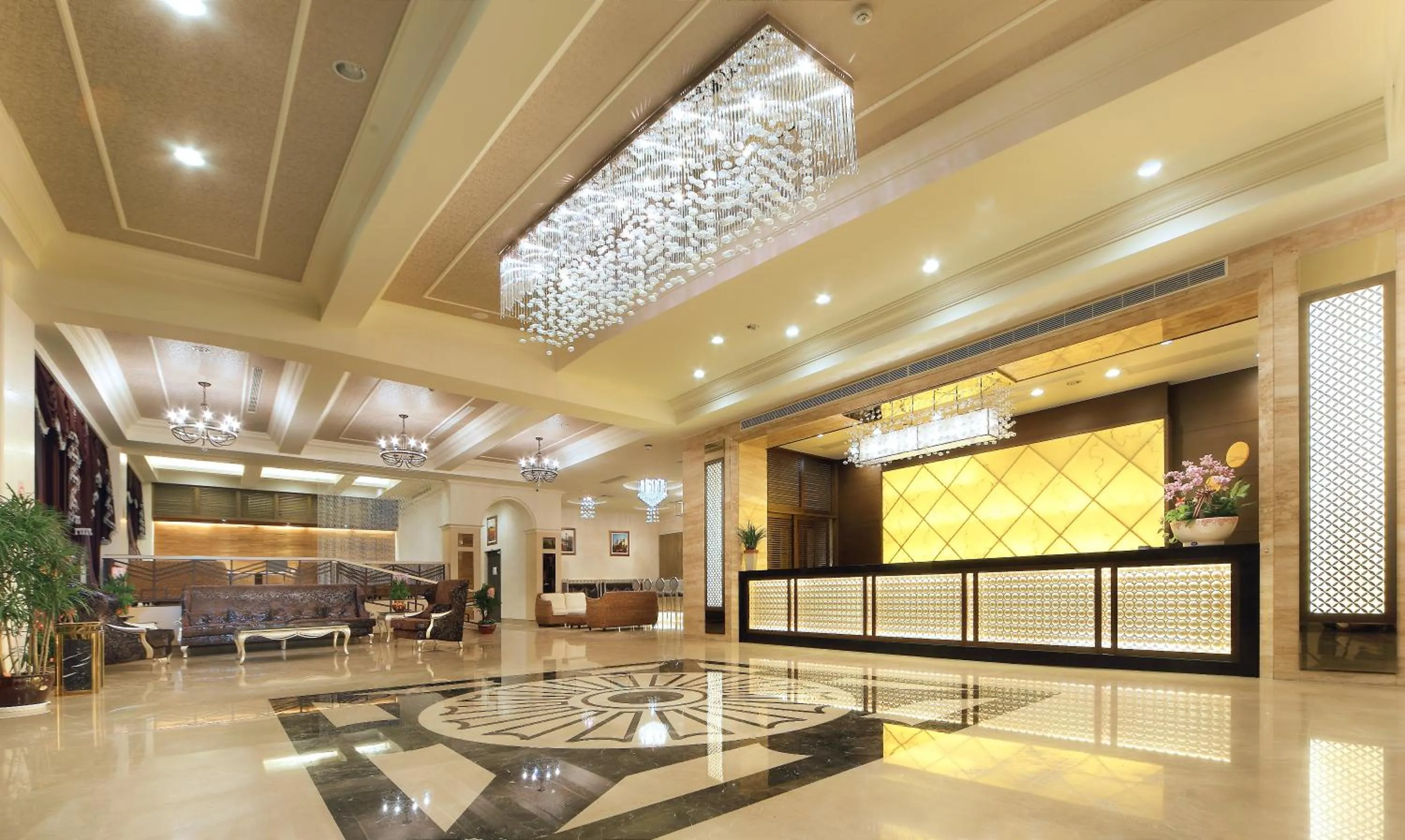 Lobby or reception in Hotel Modern Puli