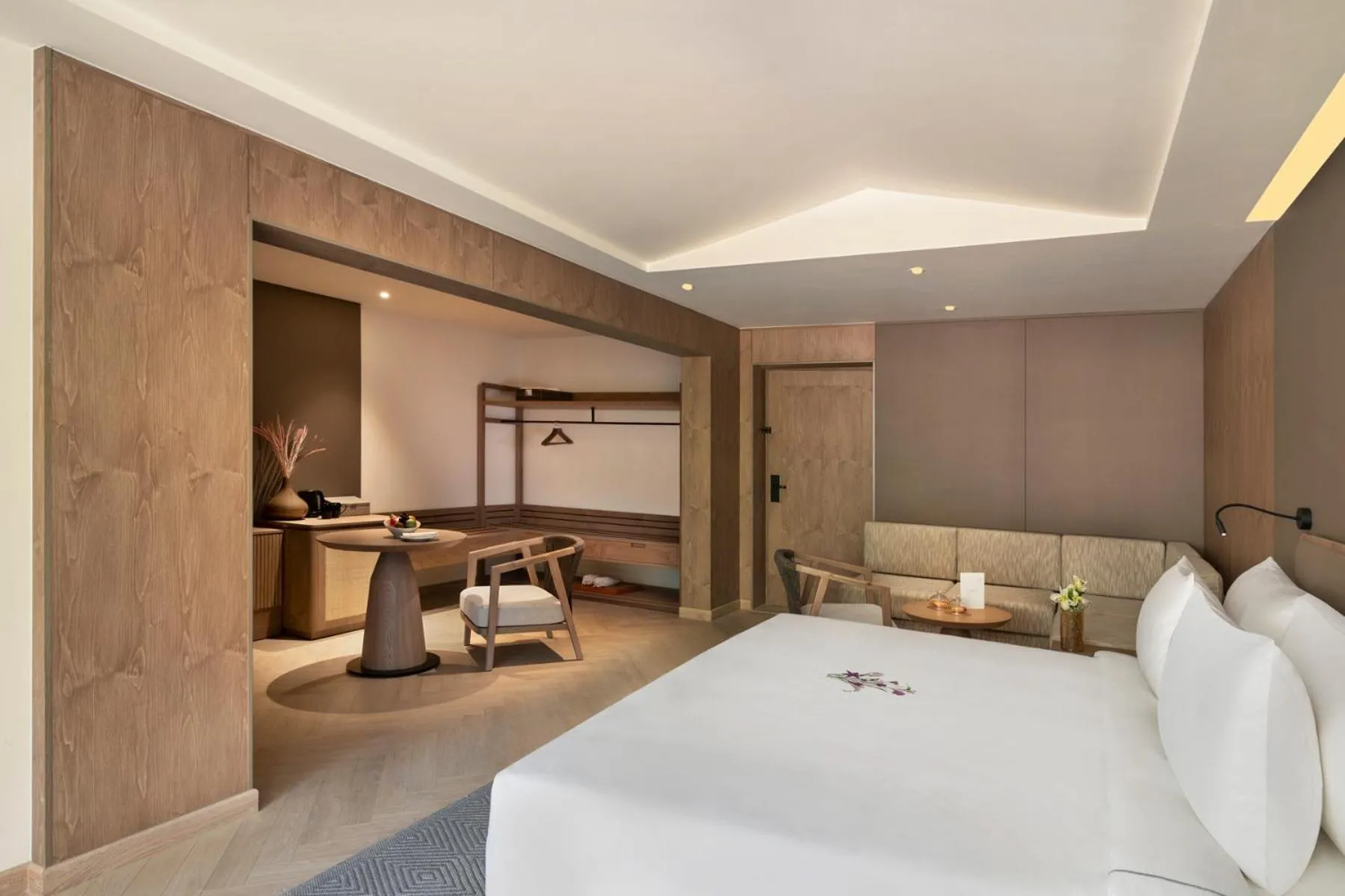 Photo of the whole room, Bed in ZANA Luxury Suites and Cottages, Dhikuli, Jim Corbett