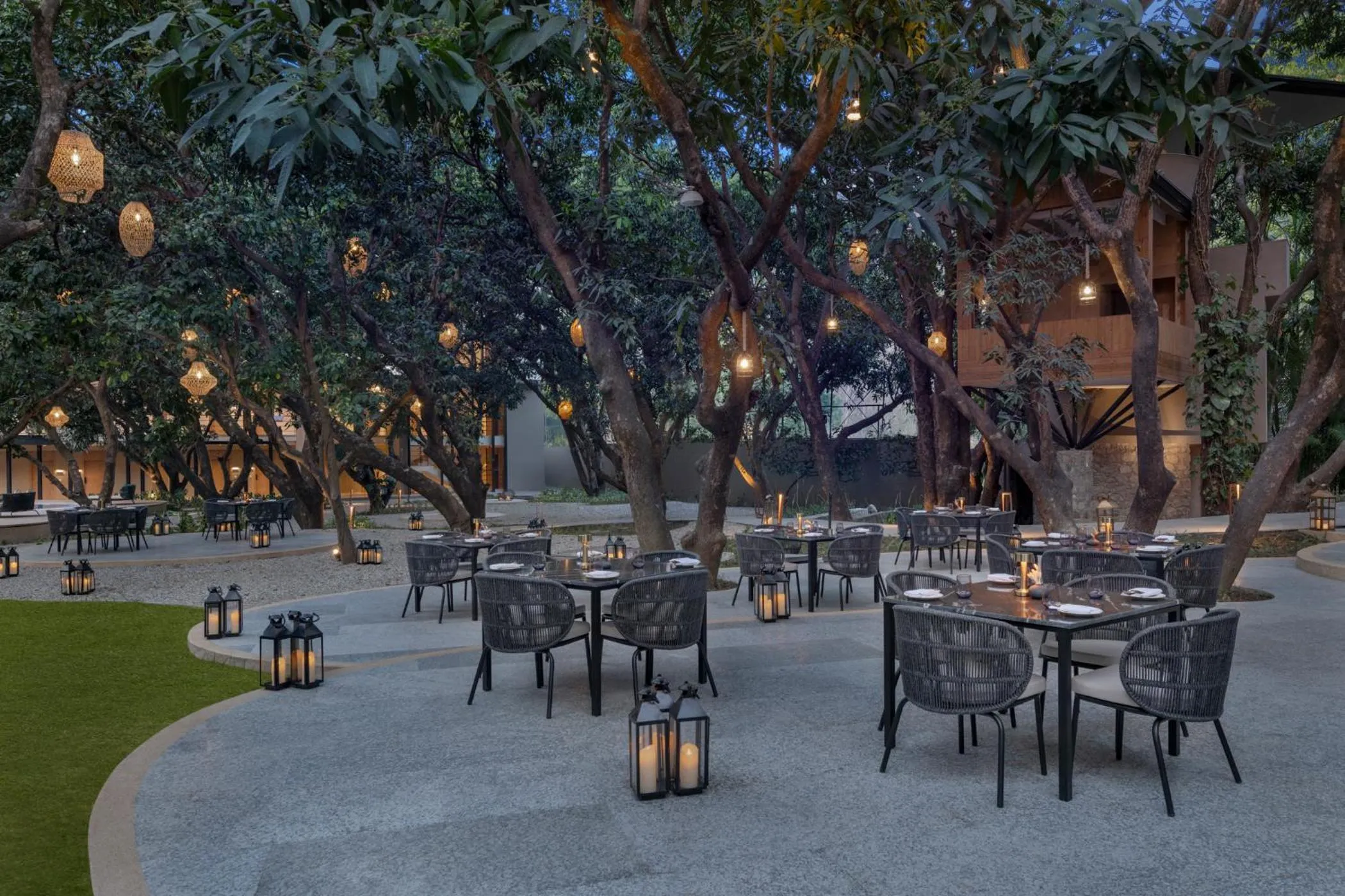 Restaurant/places to eat in ZANA Luxury Suites and Cottages, Dhikuli, Jim Corbett