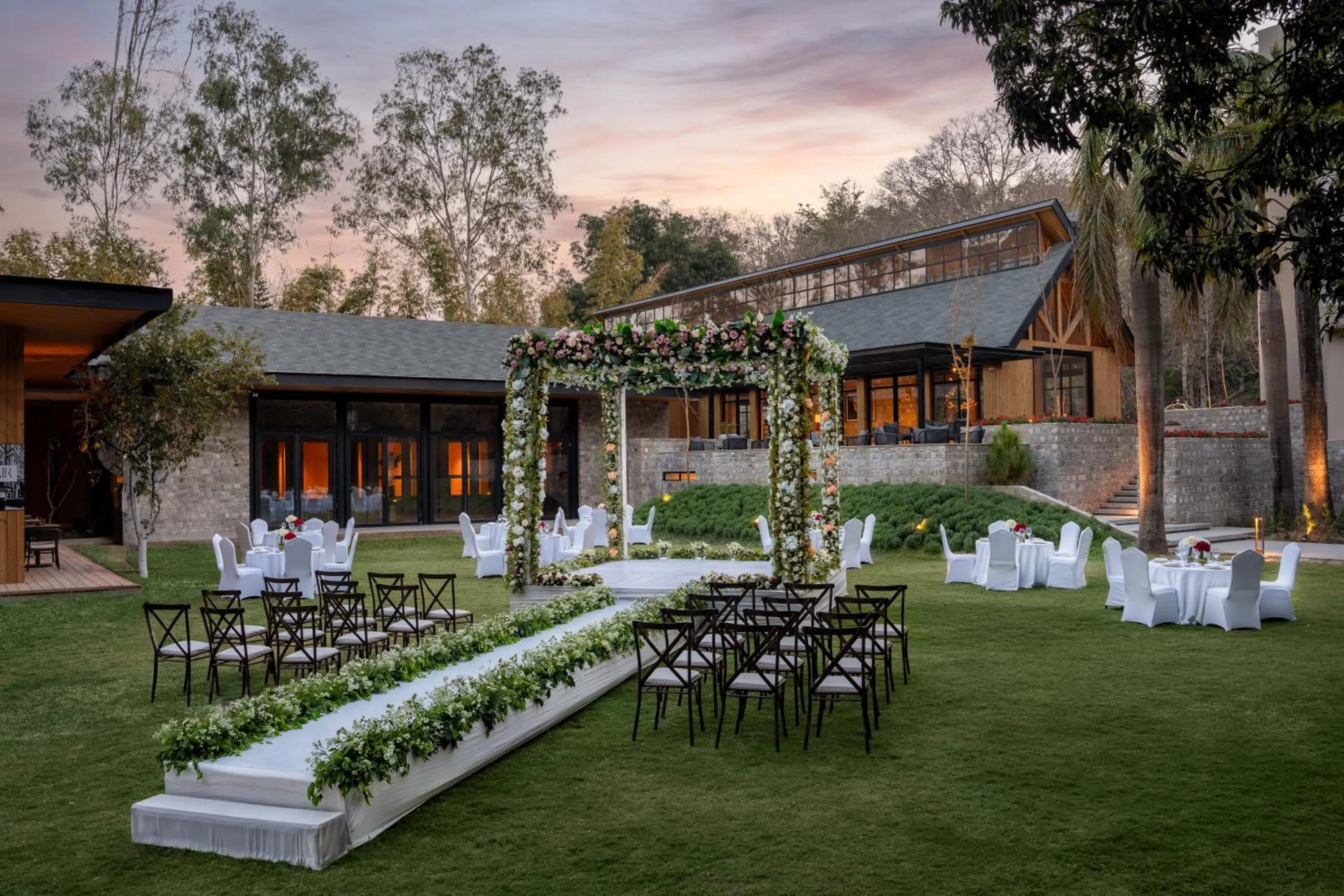 wedding in ZANA Luxury Suites and Cottages, Dhikuli, Jim Corbett