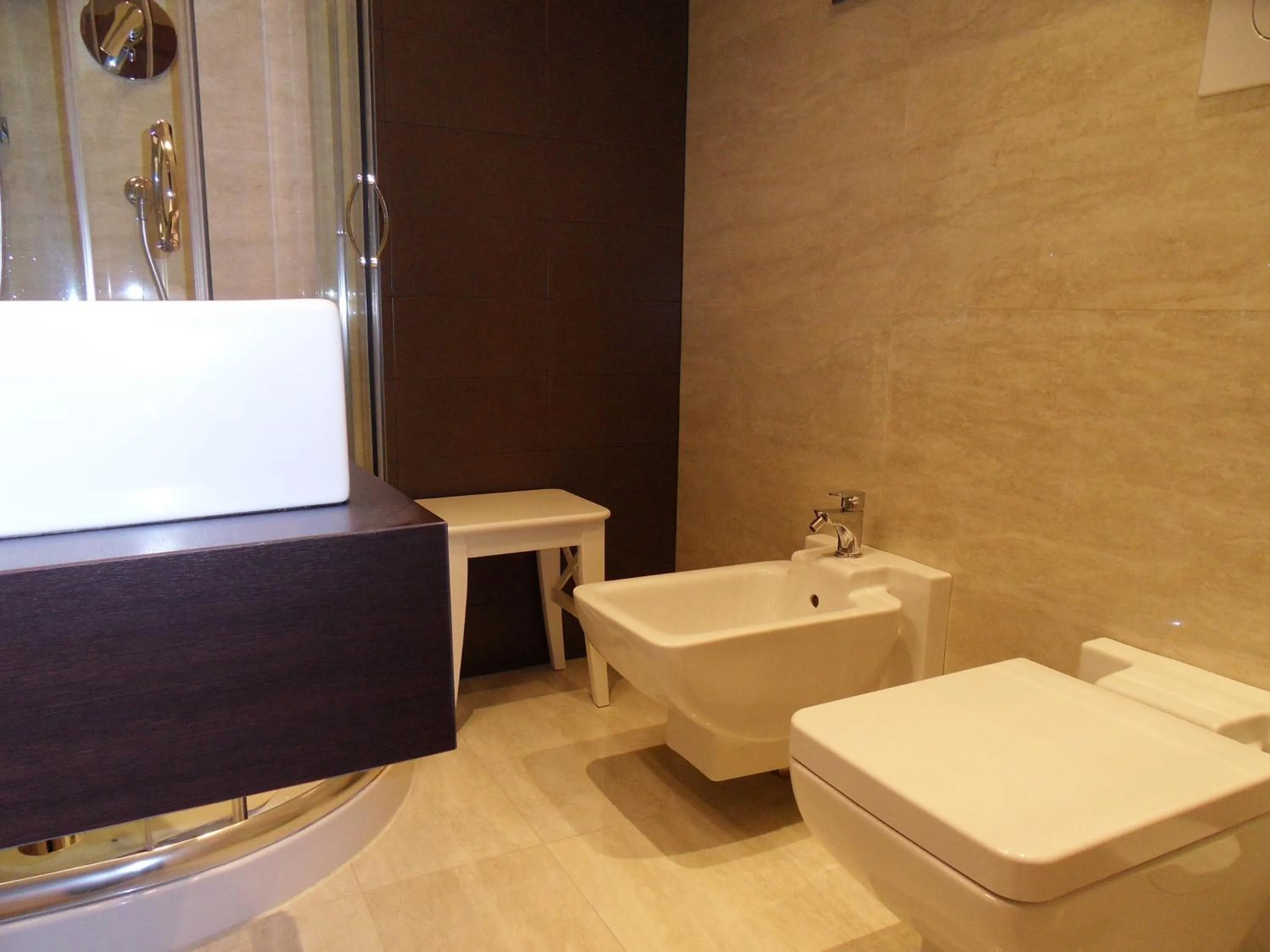 Toilet in Conchiglia Suite