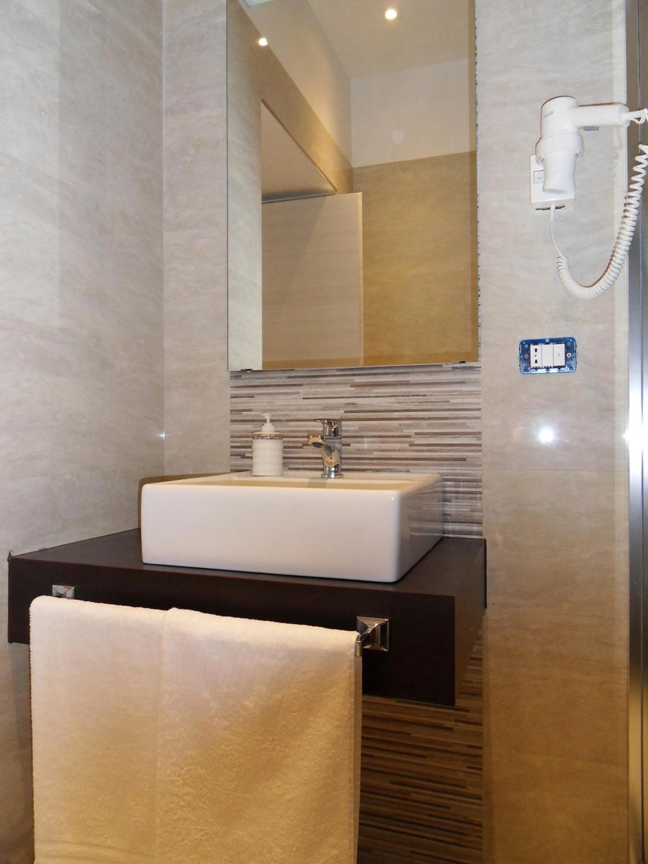 Bathroom in Conchiglia Suite