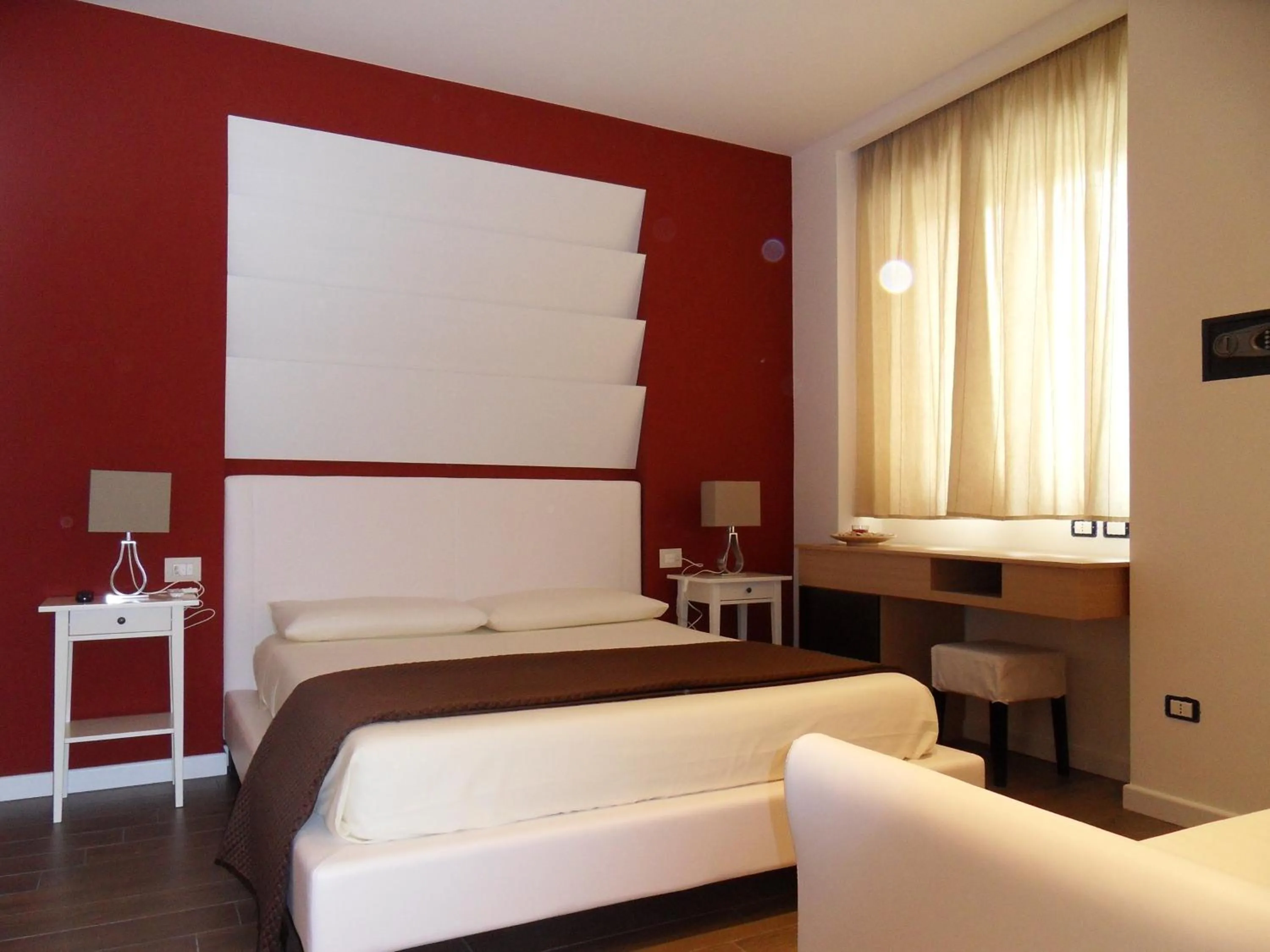 Bathroom, Bed in Conchiglia Suite