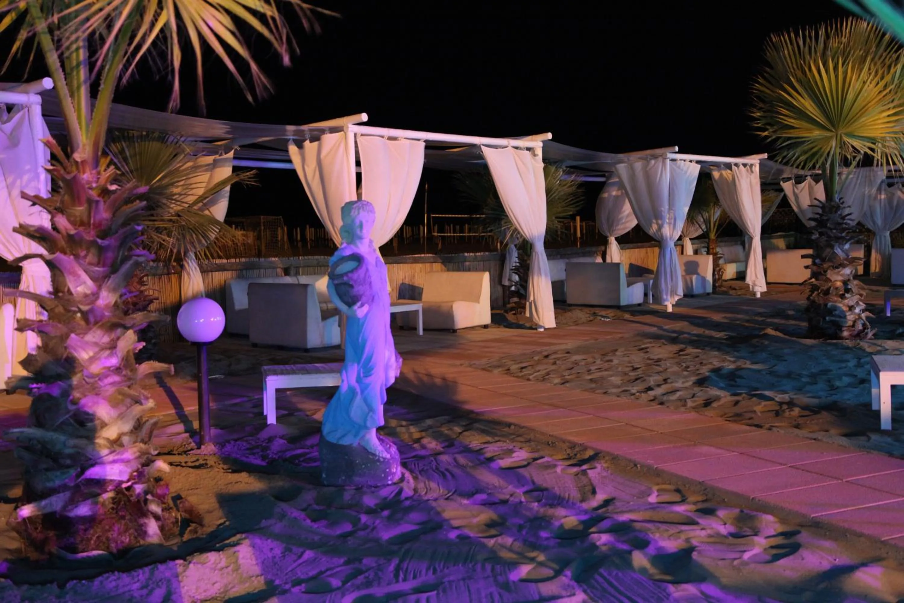 Beach in Conchiglia Suite