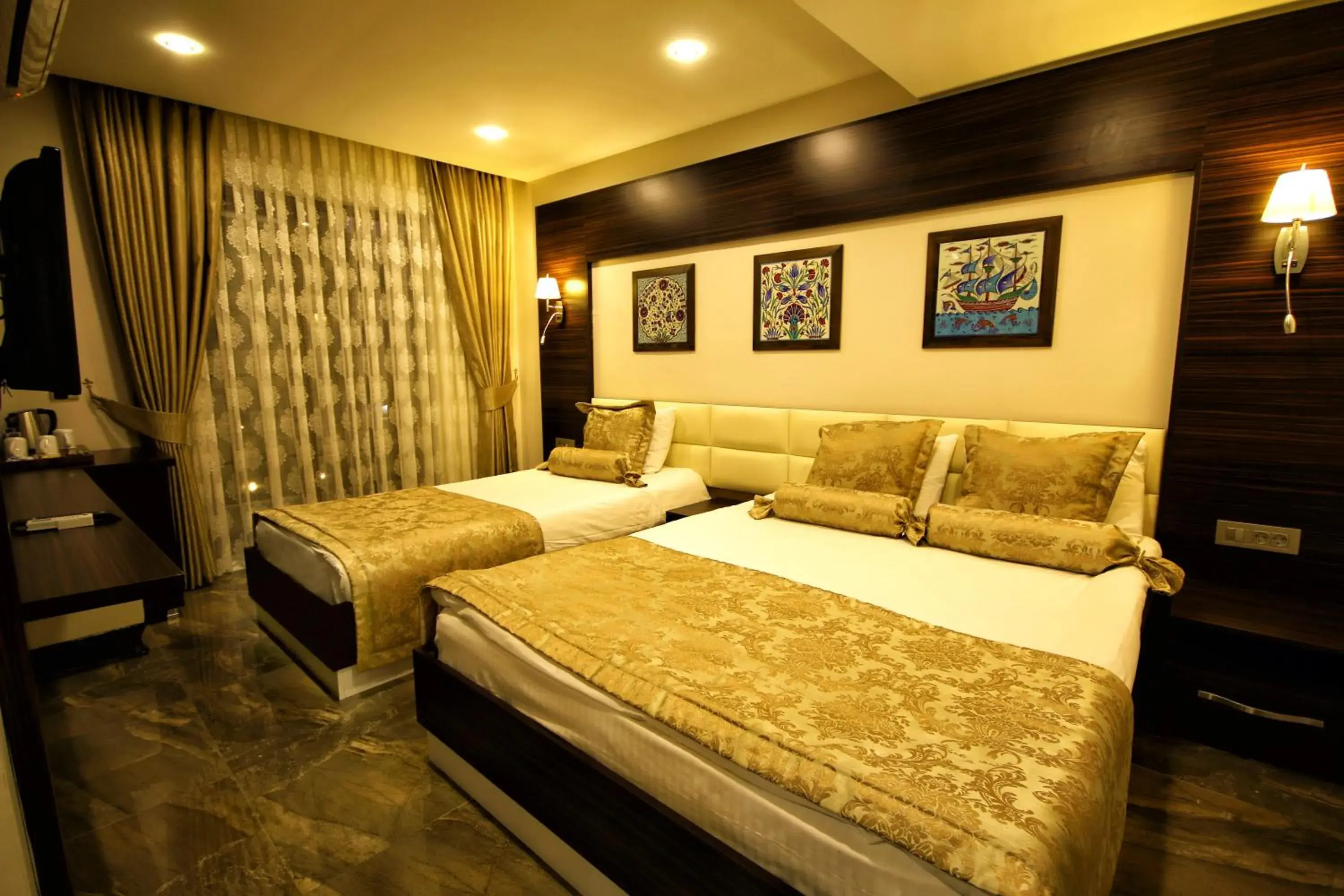 Photo of the whole room, Bed in Venus Suite Hotel Photo of the whole room, Bed in Venus Suite Hotel