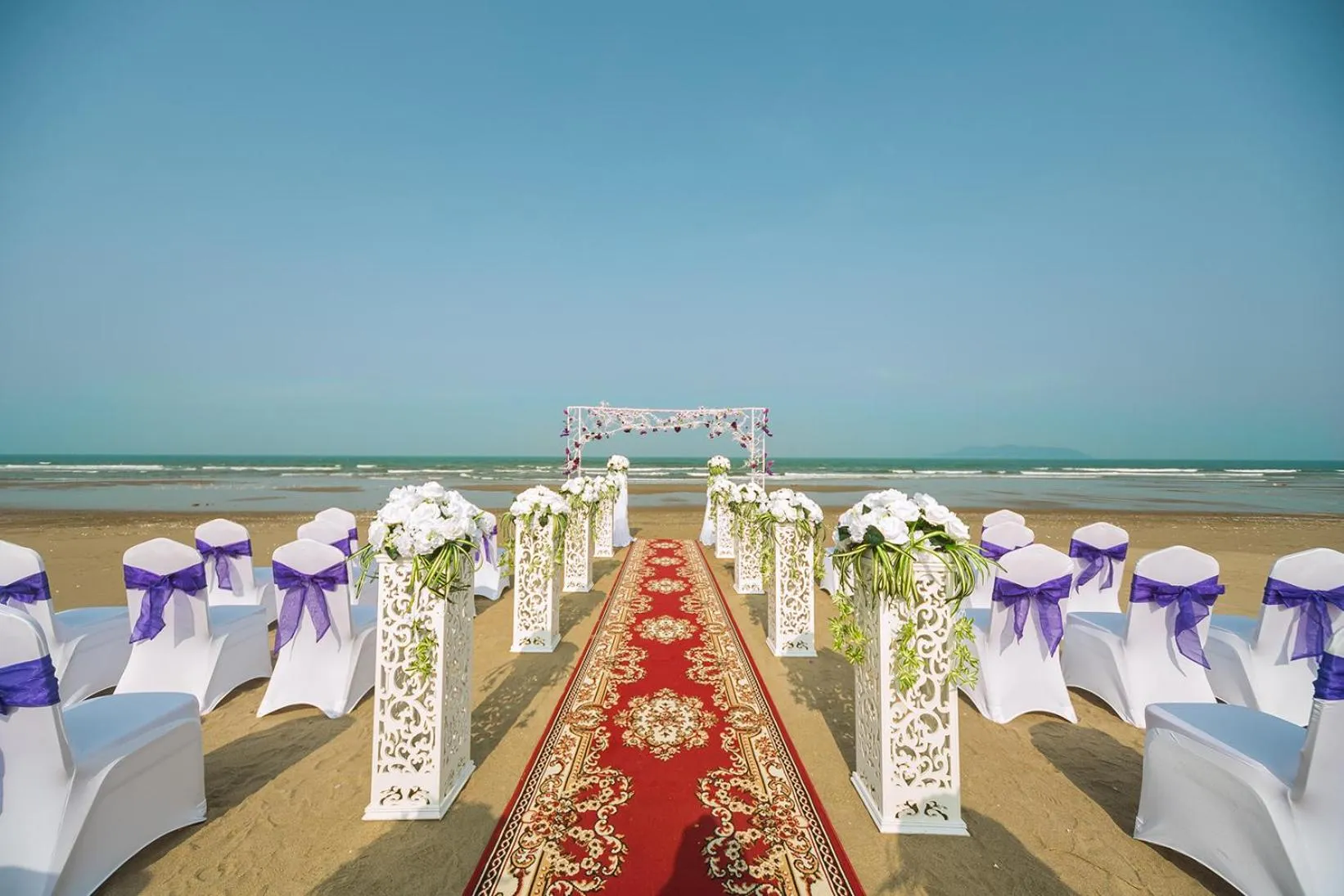 Beach in Muong Thanh Grand Cua Lo Hotel