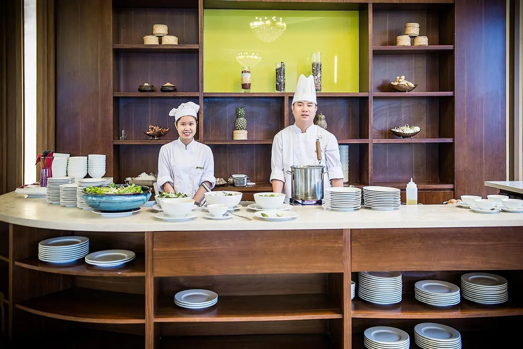 Restaurant/places to eat in Muong Thanh Grand Cua Lo Hotel Restaurant/places to eat in Muong Thanh Grand Cua Lo Hotel