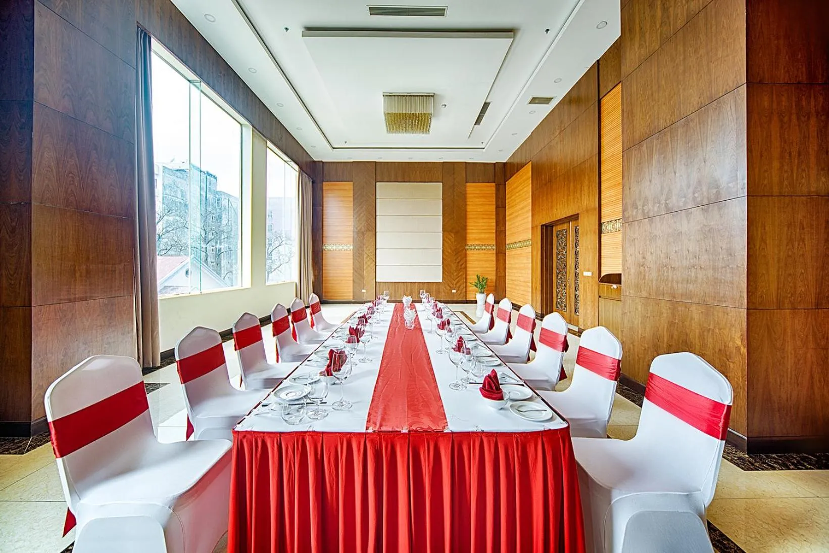 Banquet/Function facilities in Muong Thanh Grand Cua Lo Hotel