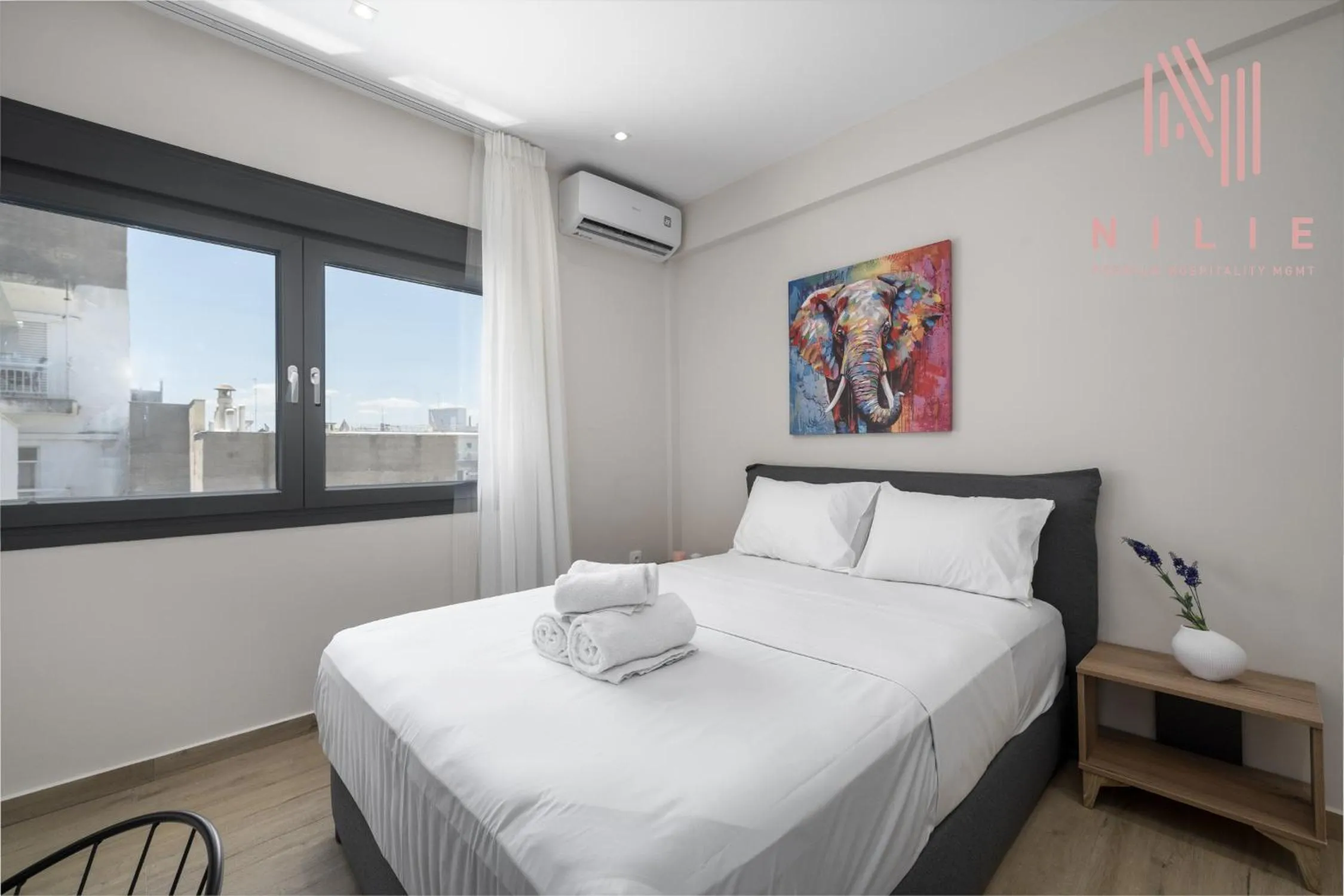 Junior Suite with Terrace in Terra Suites, Nilie Hospitality MGMT