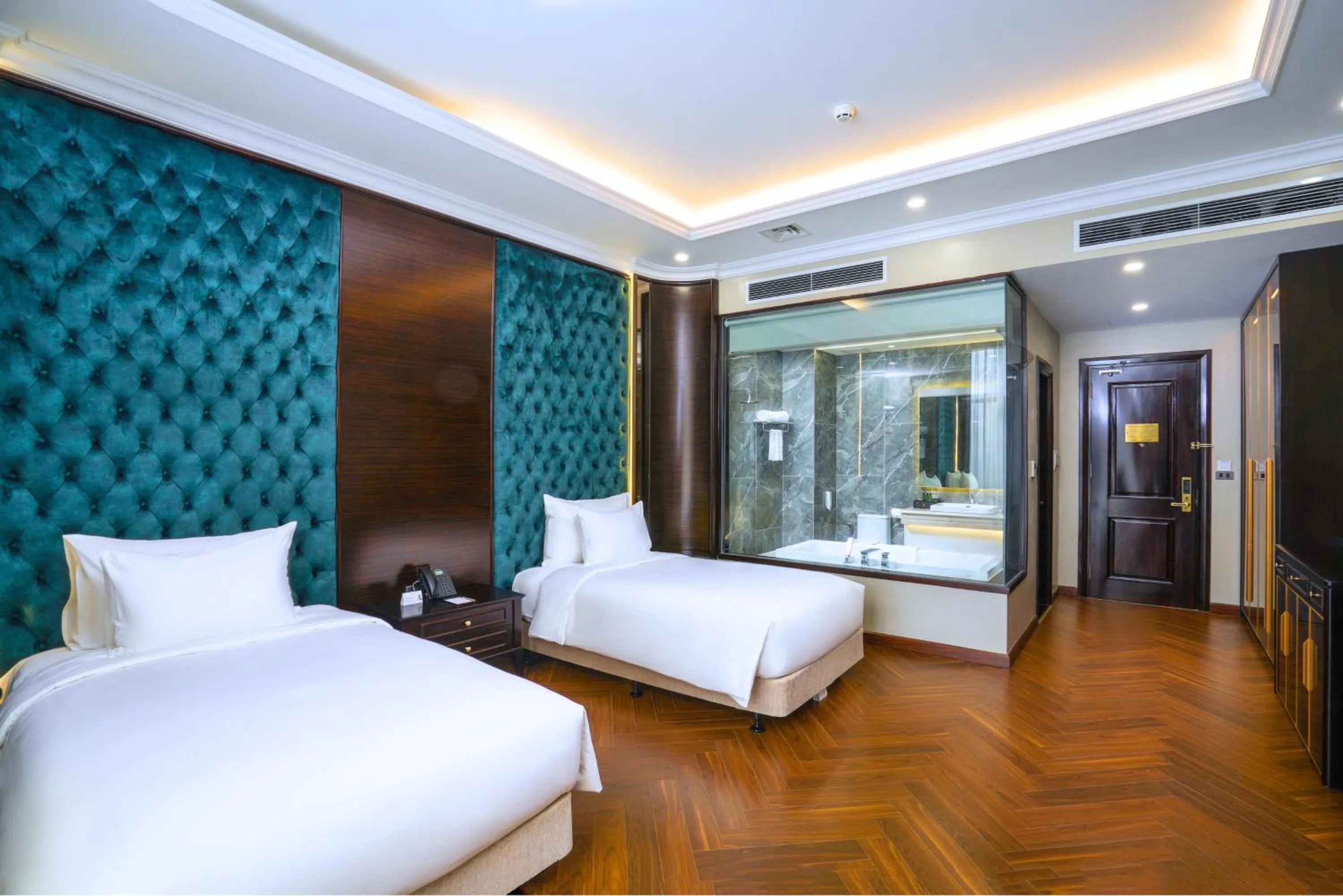 Bed in Adamo Hotel Hung Yen - Free Daily Access To The Jimjilbang