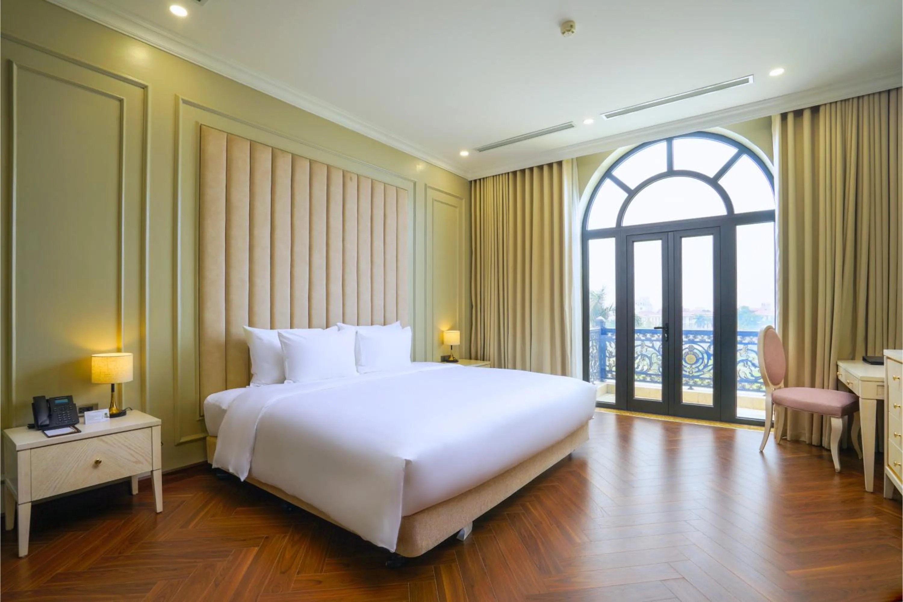 Bedroom, Bed in Adamo Hotel Hung Yen - Free Daily Access To The Jimjilbang