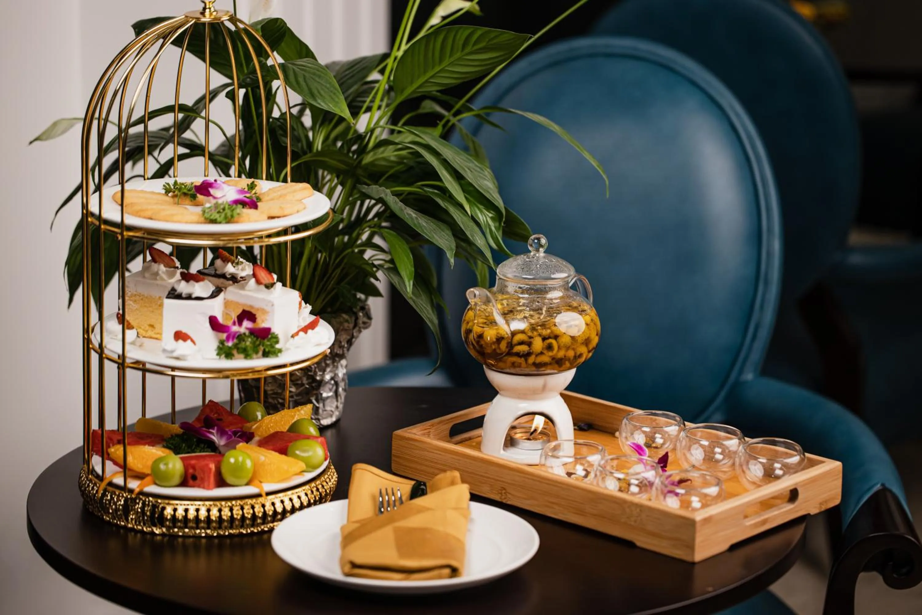 Food and drinks in Adamo Hotel Hung Yen - Free Daily Access To The Jimjilbang