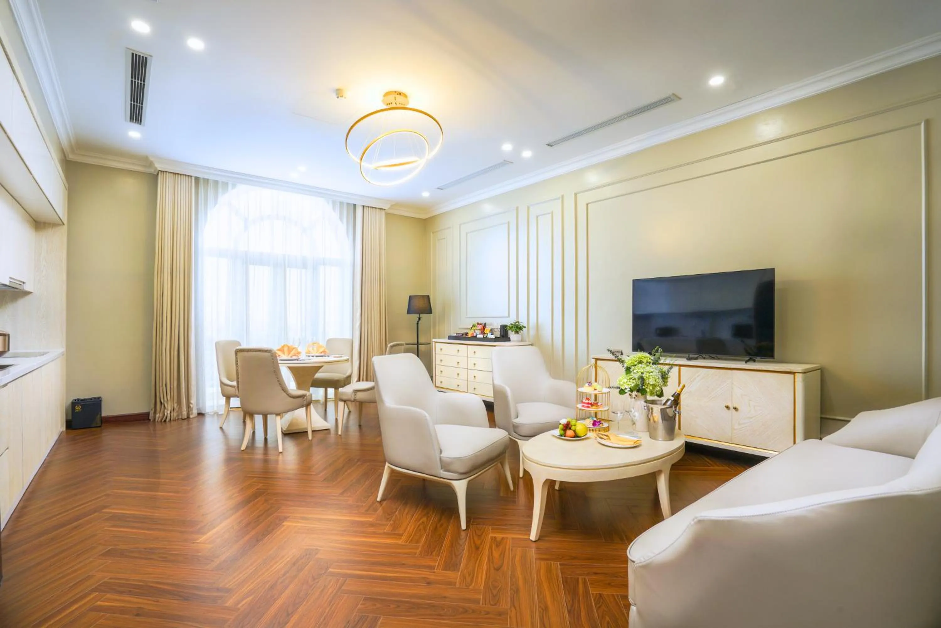 Living room in Adamo Hotel Hung Yen - Free Daily Access To The Jimjilbang
