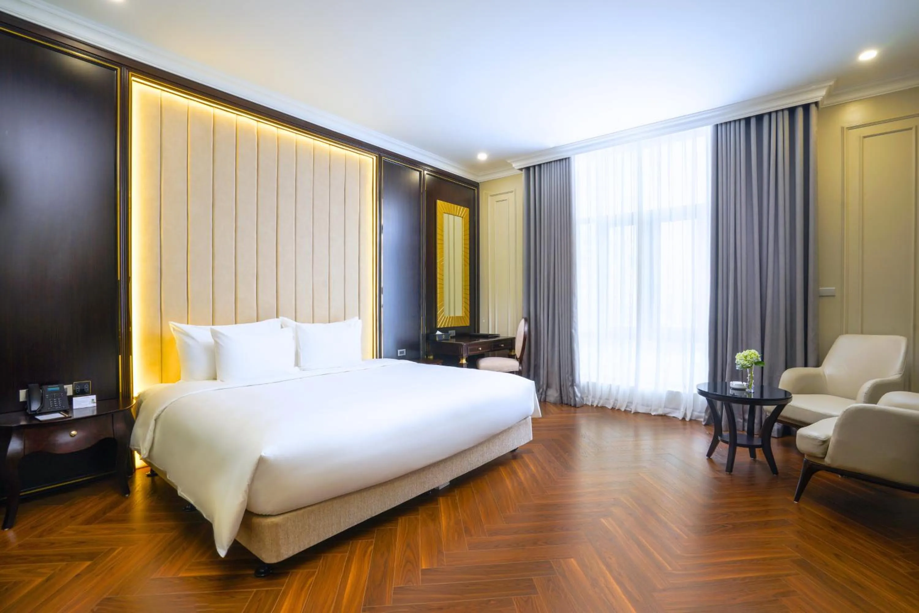Bed in Adamo Hotel Hung Yen - Free Daily Access To The Jimjilbang