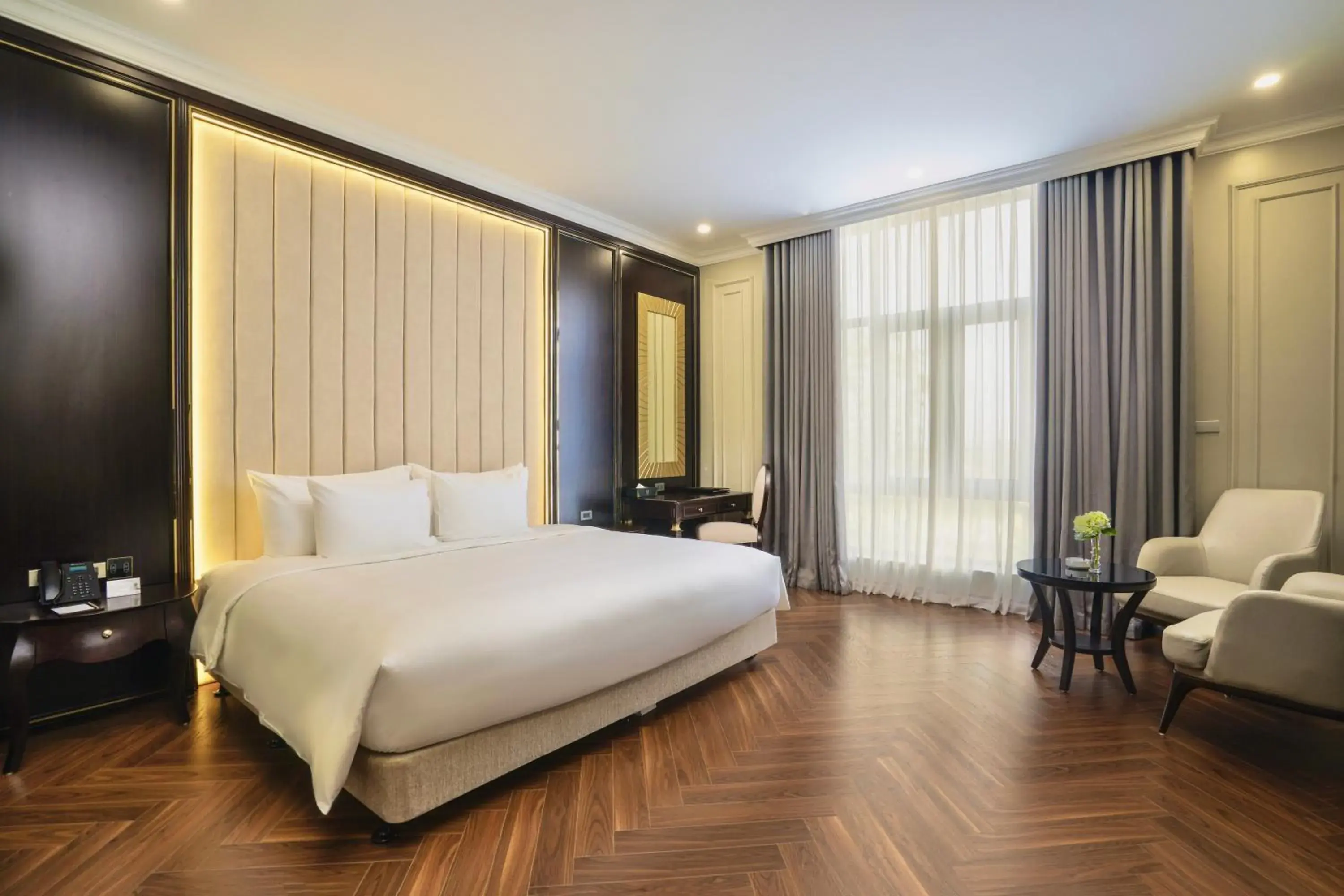 Deluxe Double Room in Adamo Hotel Hung Yen - Free Daily Access To The Jimjilbang Deluxe Double Room in Adamo Hotel Hung Yen - Free Daily Access To The Jimjilbang