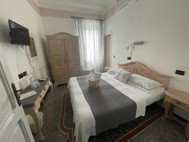 Bed in Villa Salvarezza