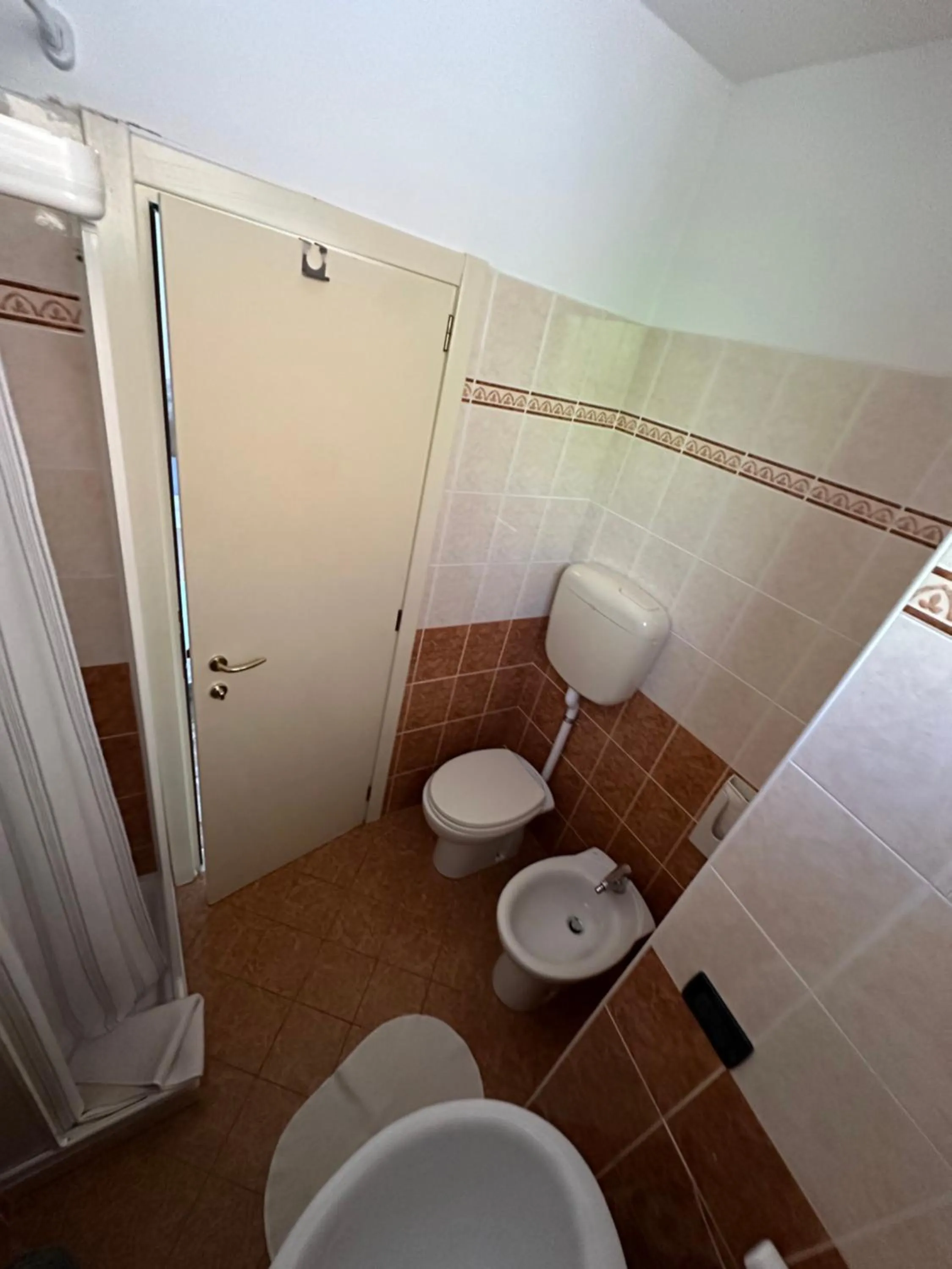 Shower in Villa Salvarezza