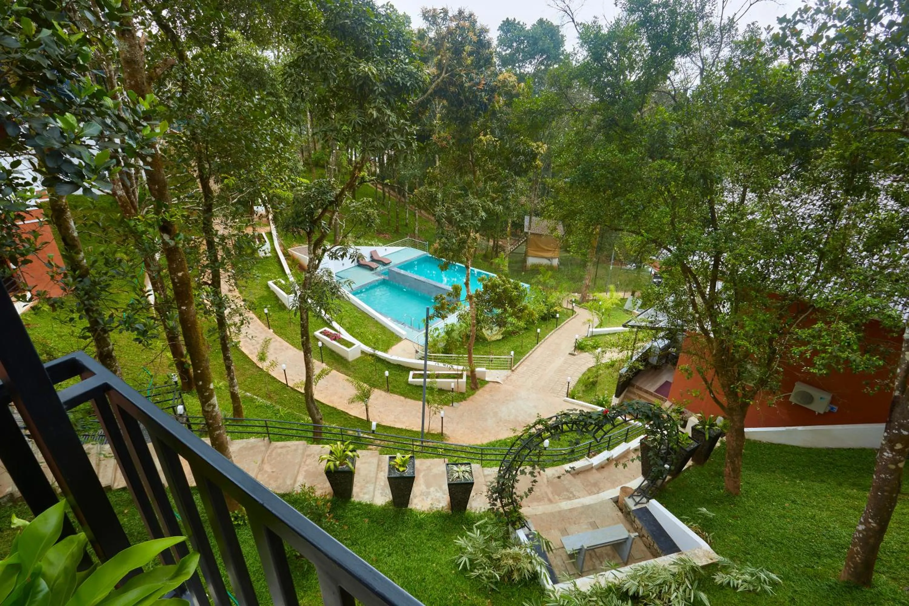 Garden in ERA Resort By Stride