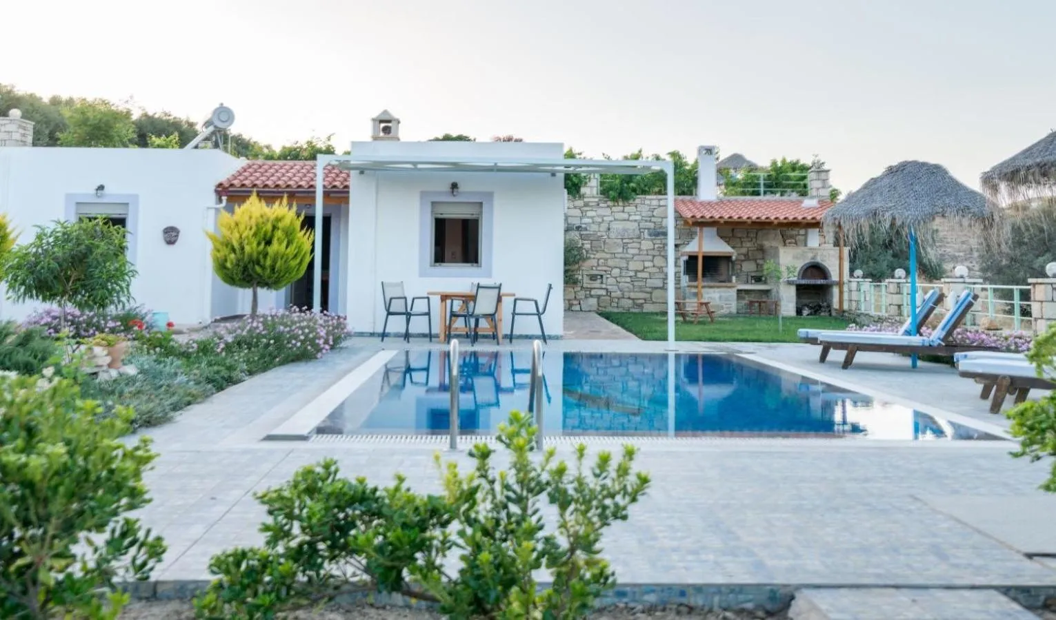 Zeus's Daughtes Villas