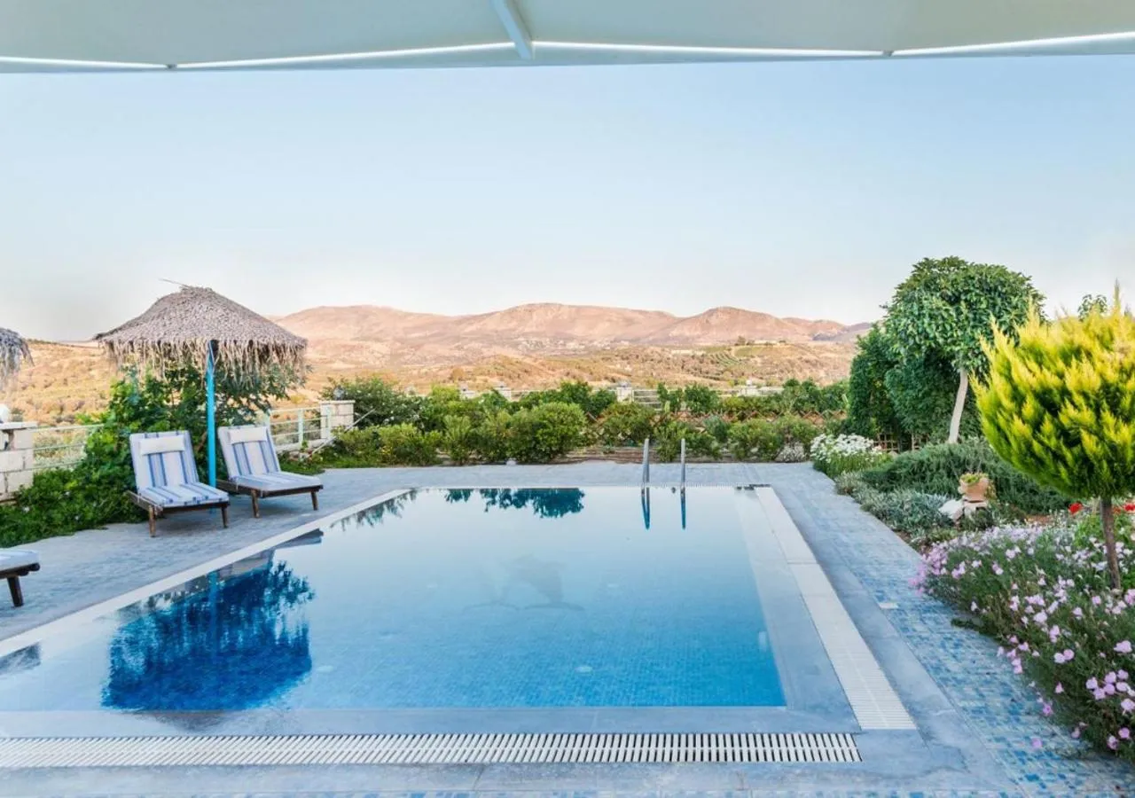Zeus's Daughtes Villas