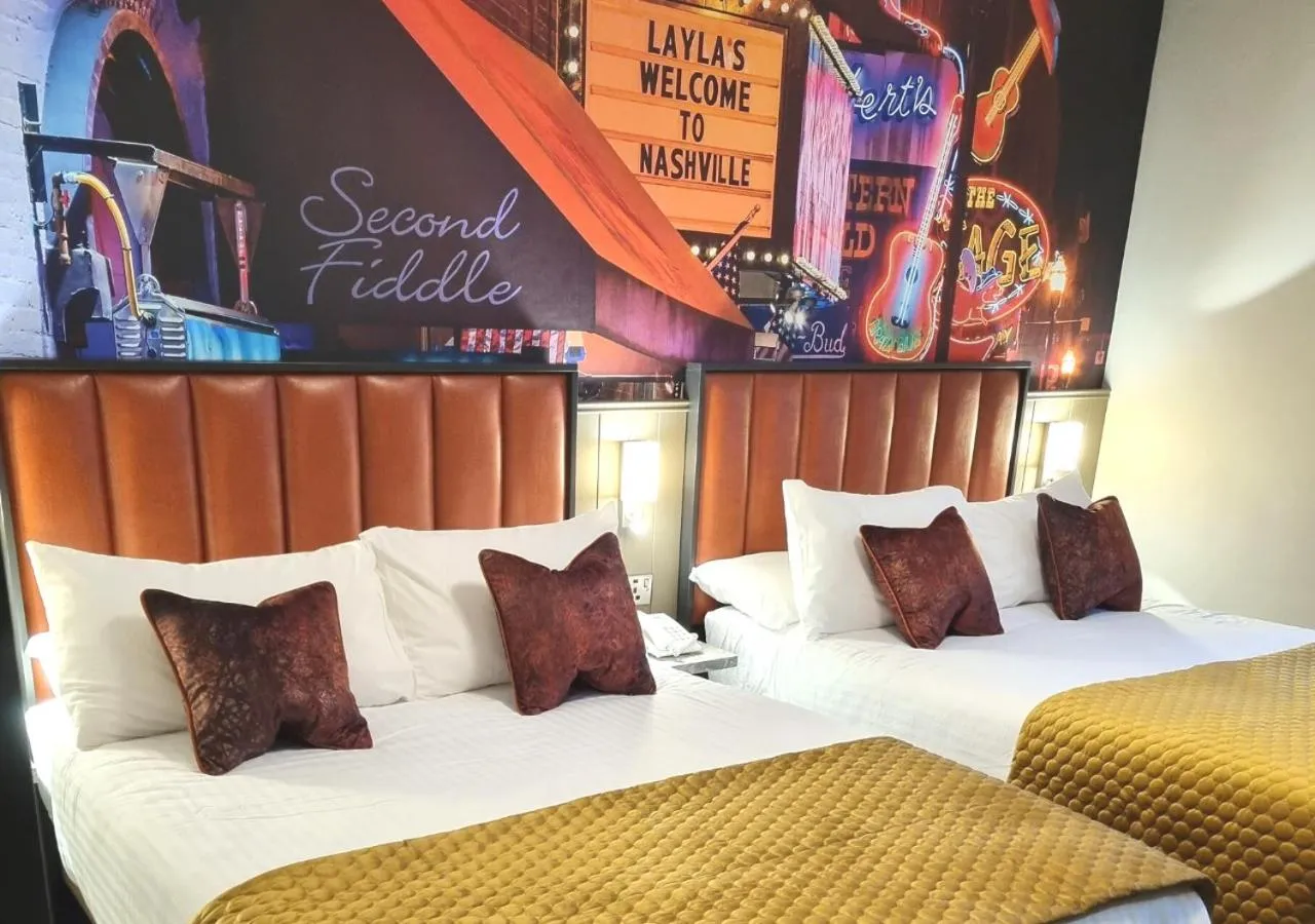 Bed in Allingham Arms Hotel