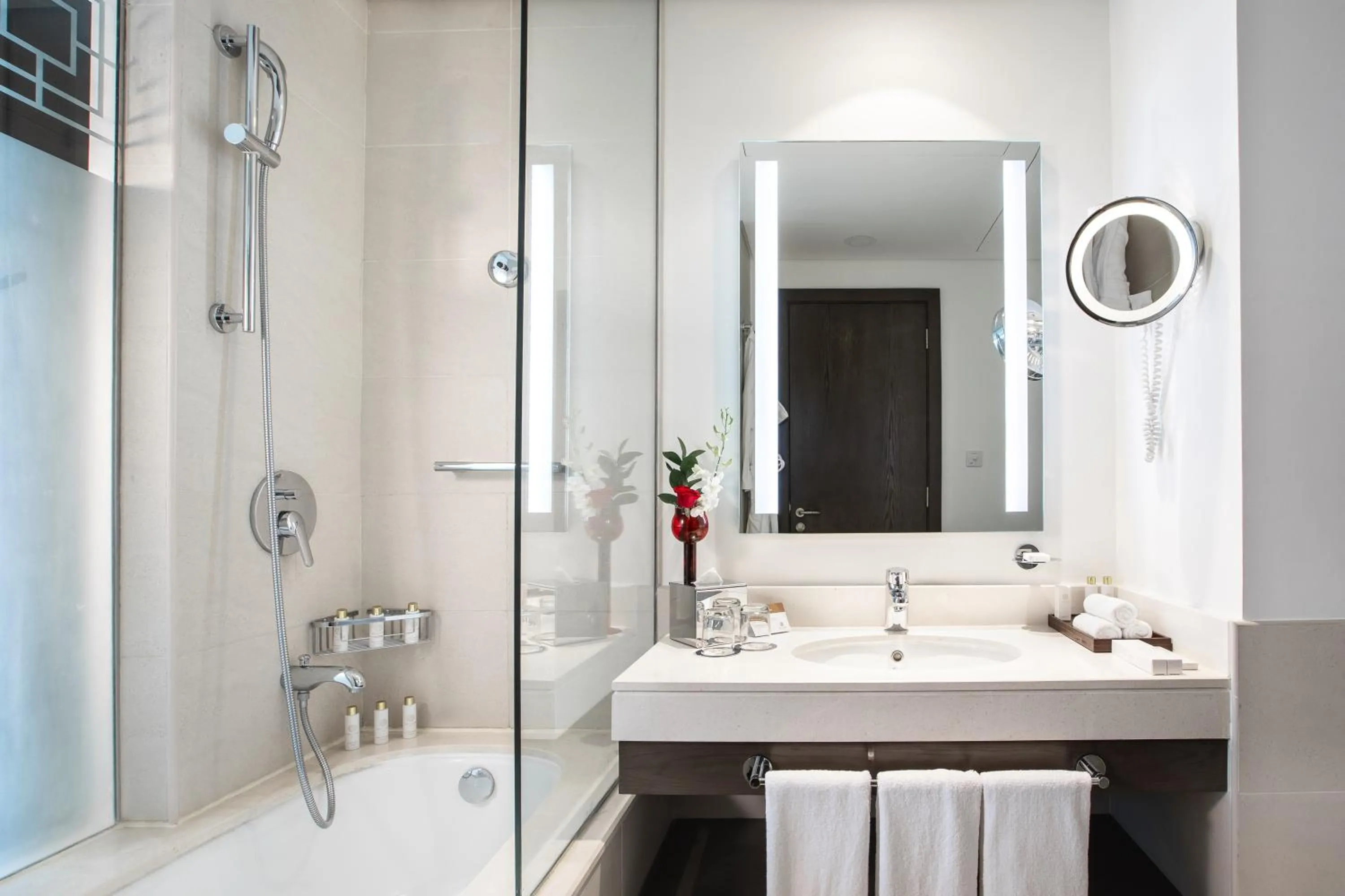 Bathroom in Royal M Hotel Fujairah by Gewan