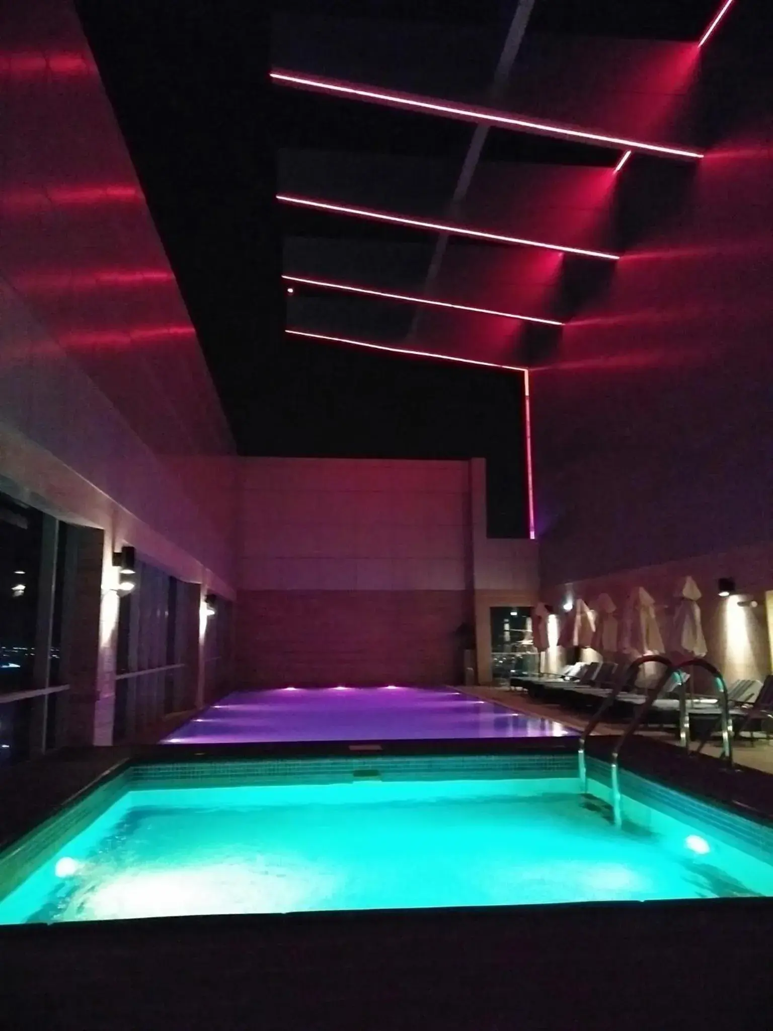 Swimming pool in Royal M Hotel Fujairah by Gewan Swimming pool in Royal M Hotel Fujairah by Gewan