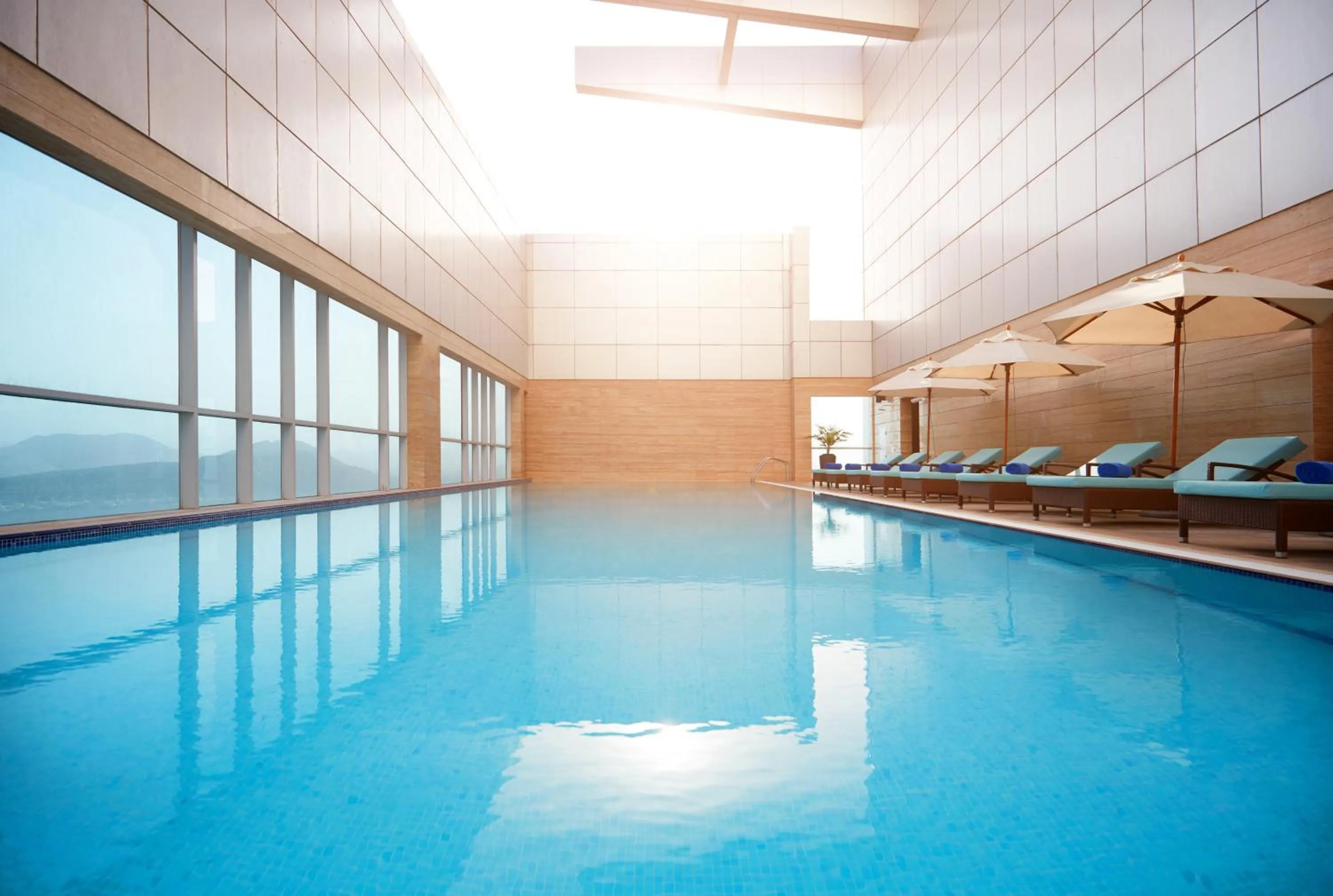 Staff in Royal M Hotel Fujairah by Gewan