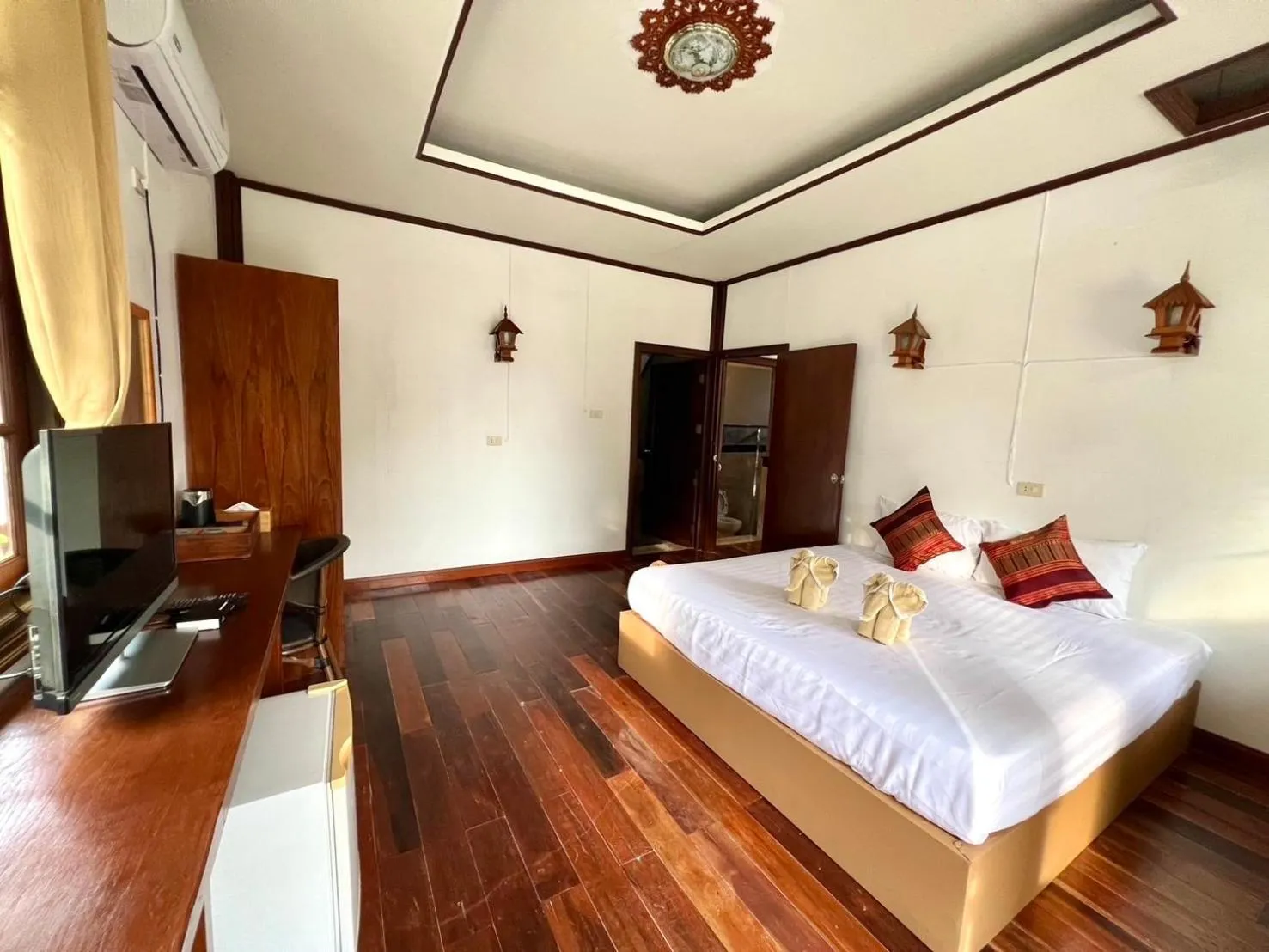 Bed in Sea Beach at Lipe