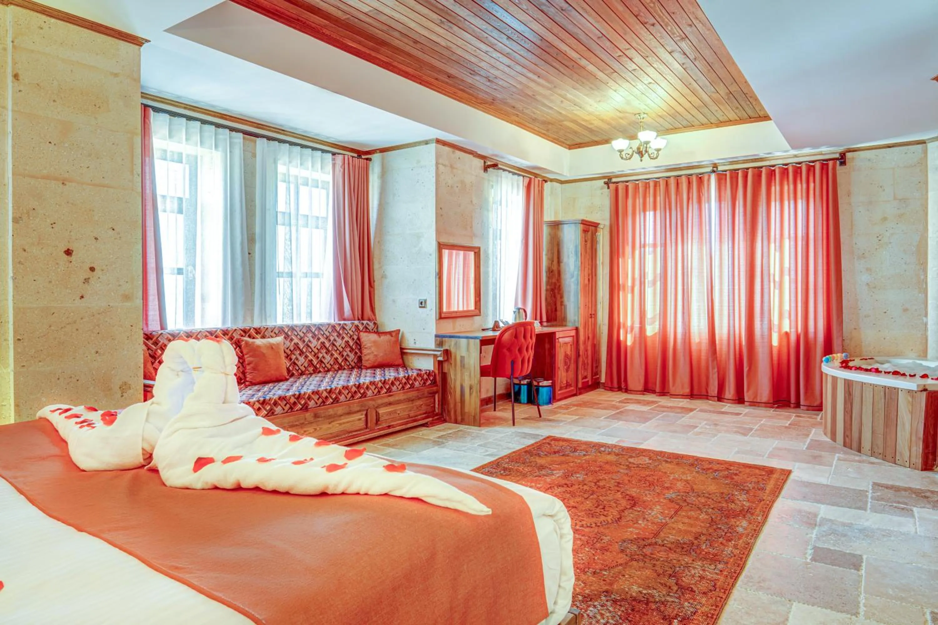 Photo of the whole room, Bed in Unique Cappadocia Palace