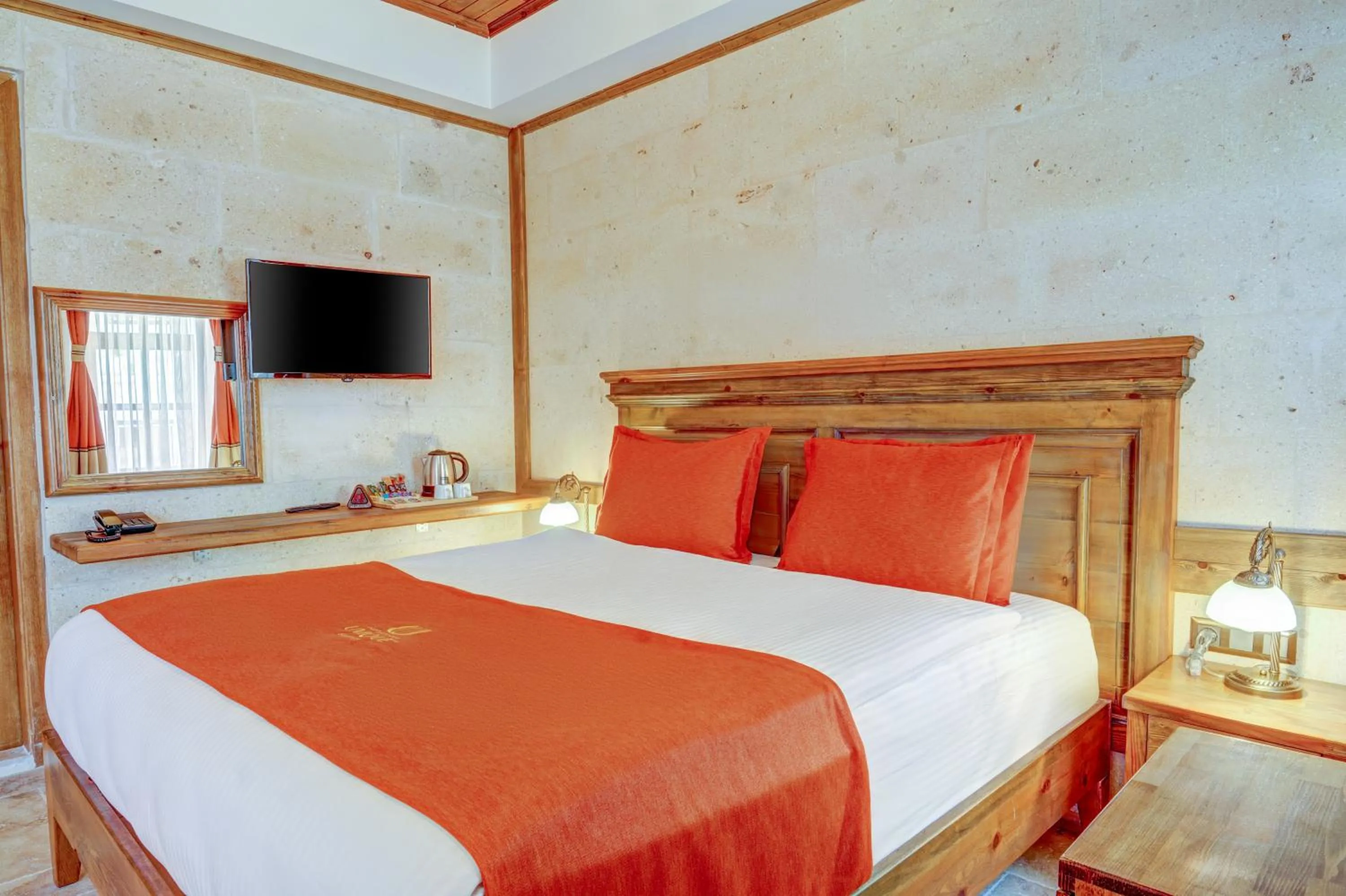 Photo of the whole room, Bed in Unique Cappadocia Palace