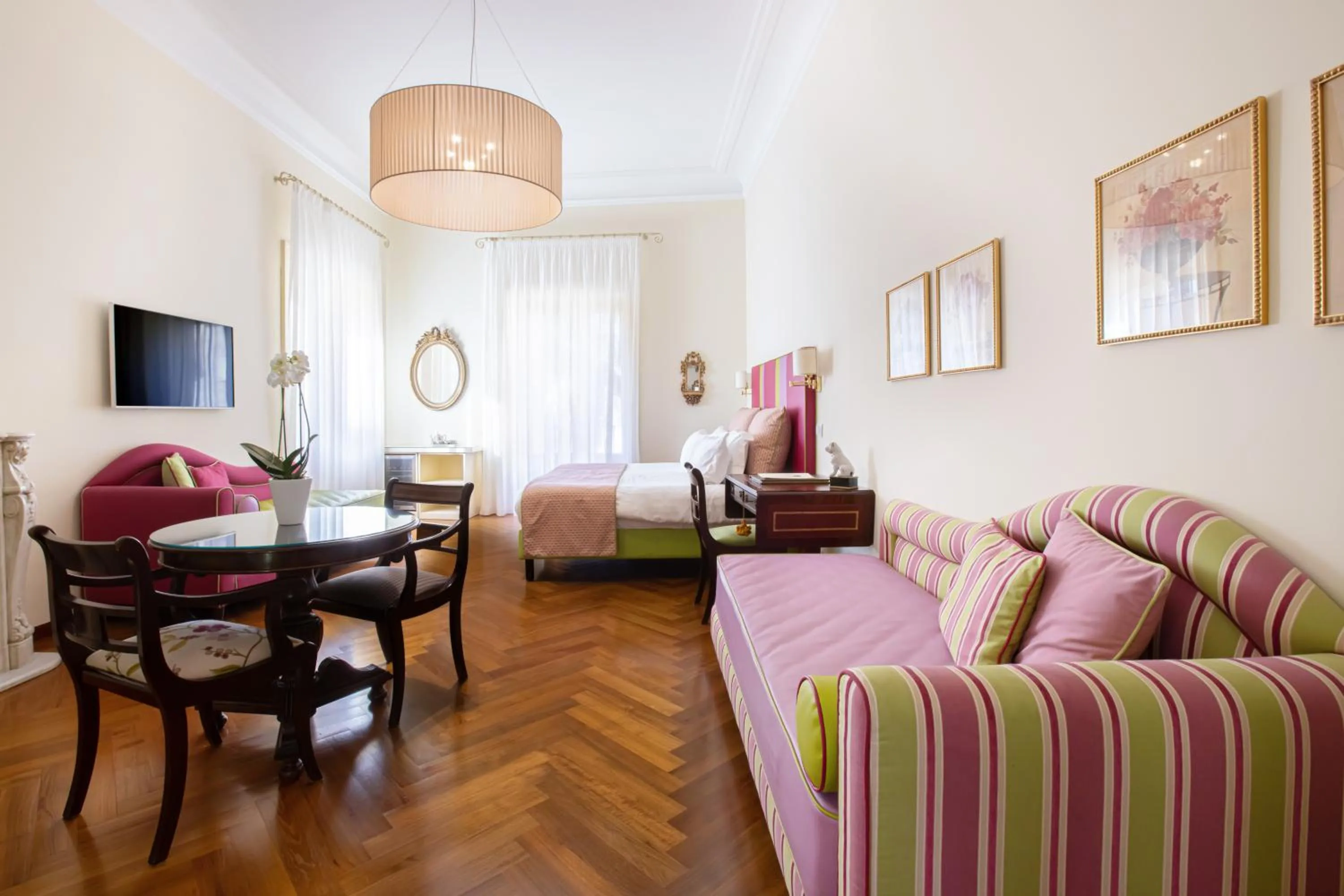 Photo of the whole room, Bed in Palazzo Marziale