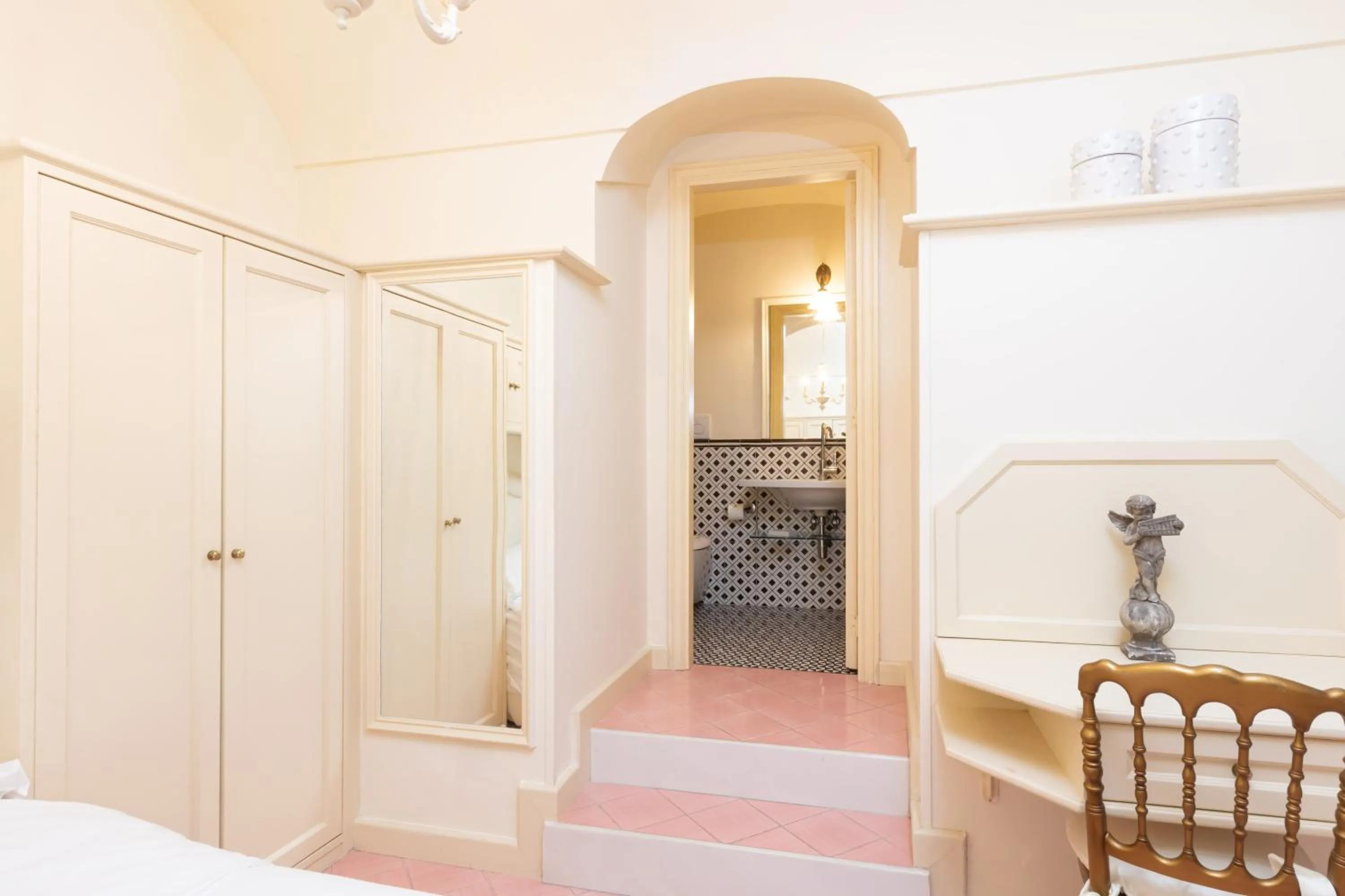 Bedroom in Palazzo Marziale