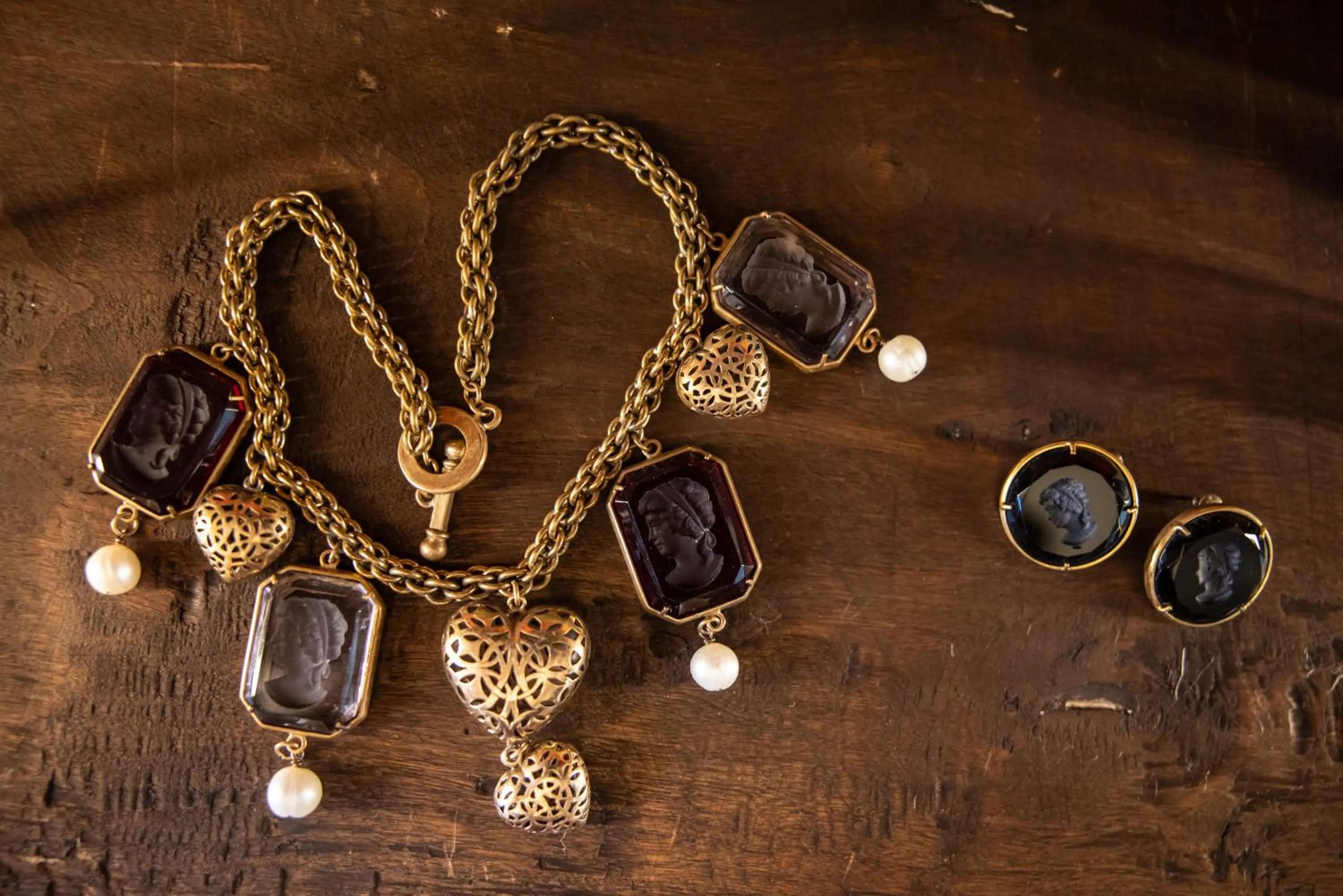 On-site shops in Palazzo Marziale