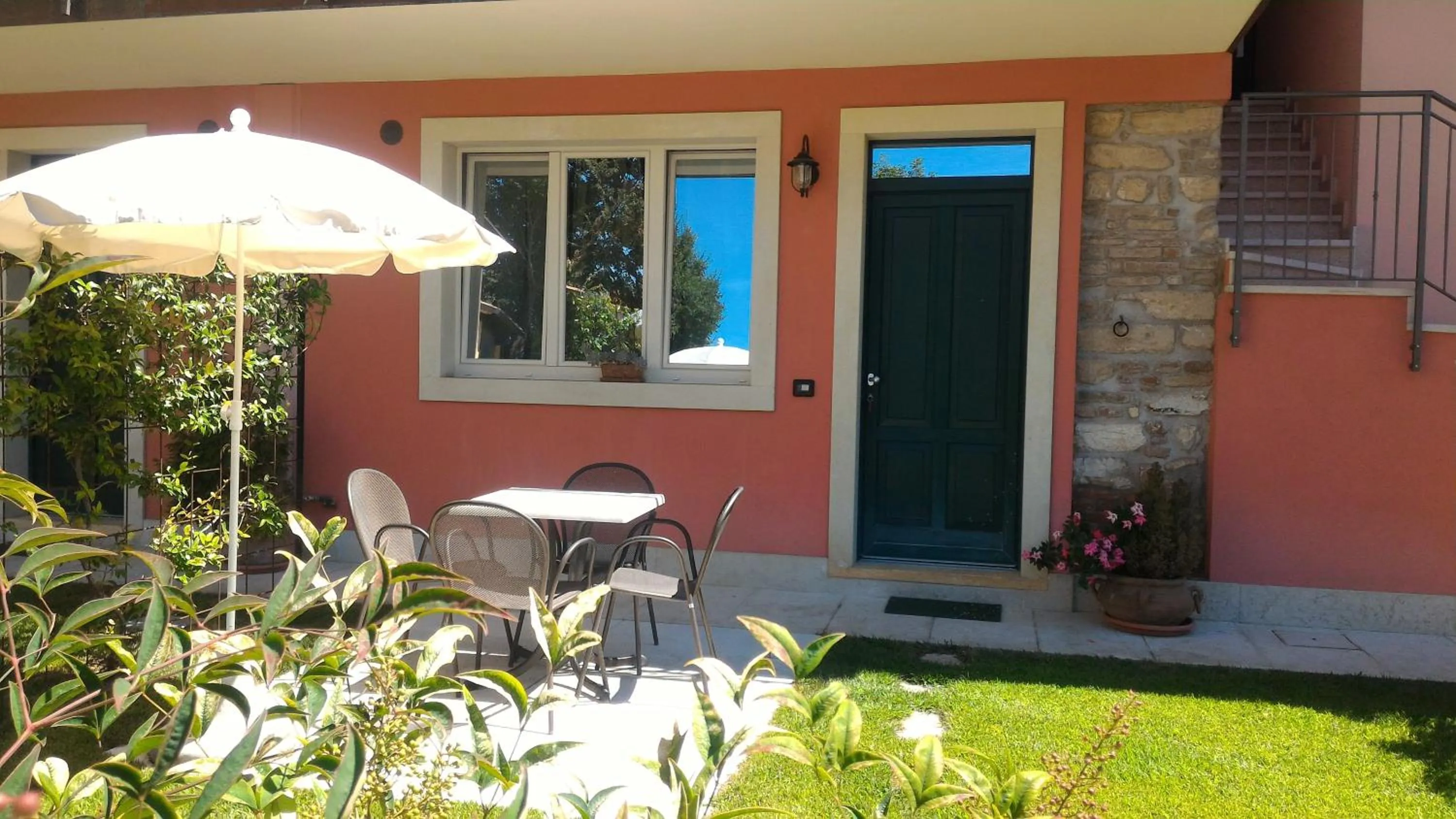 Garden view in Corte Valesana