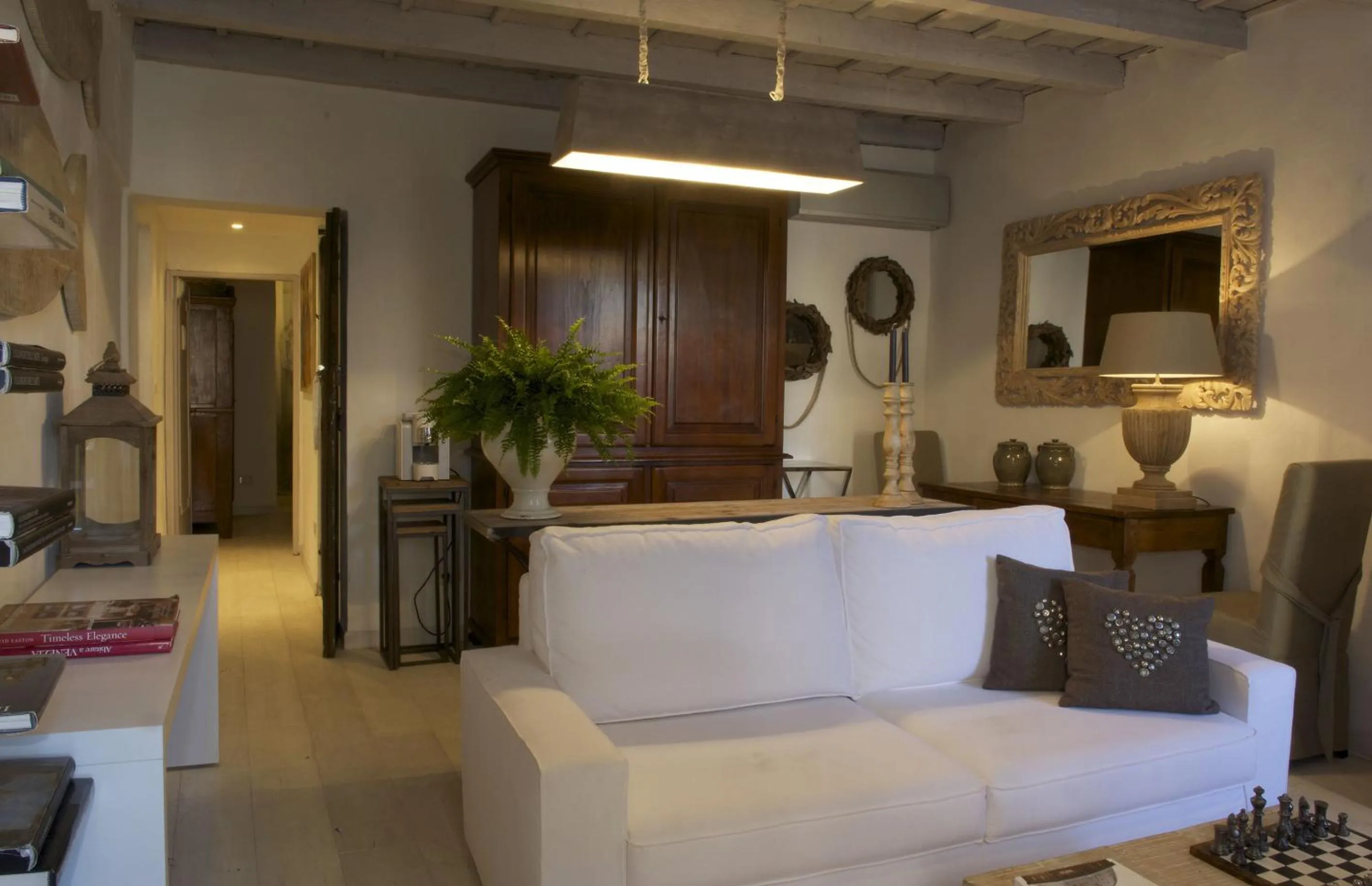 Seating area in Le Stanze del Cardinale