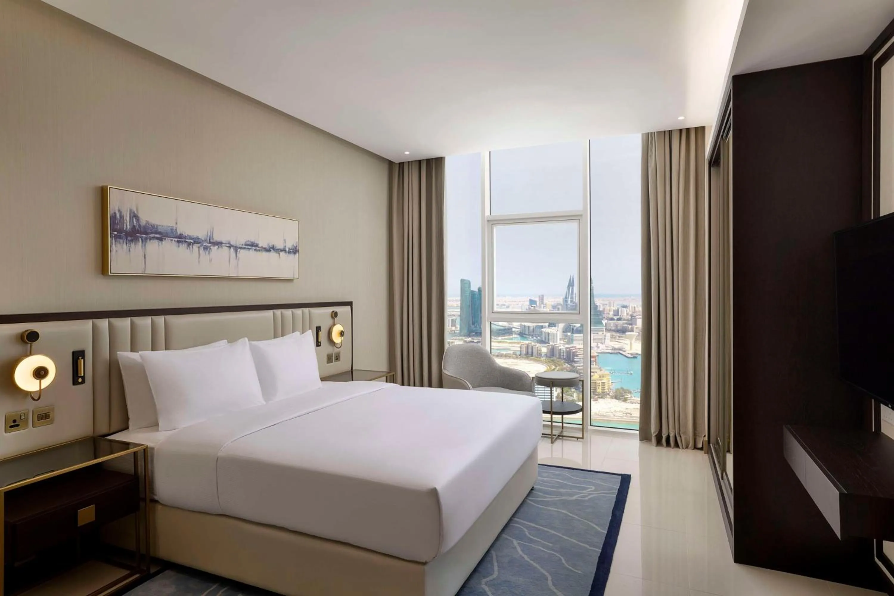 Bed in Hilton Bahrain City Centre Hotel & Residences