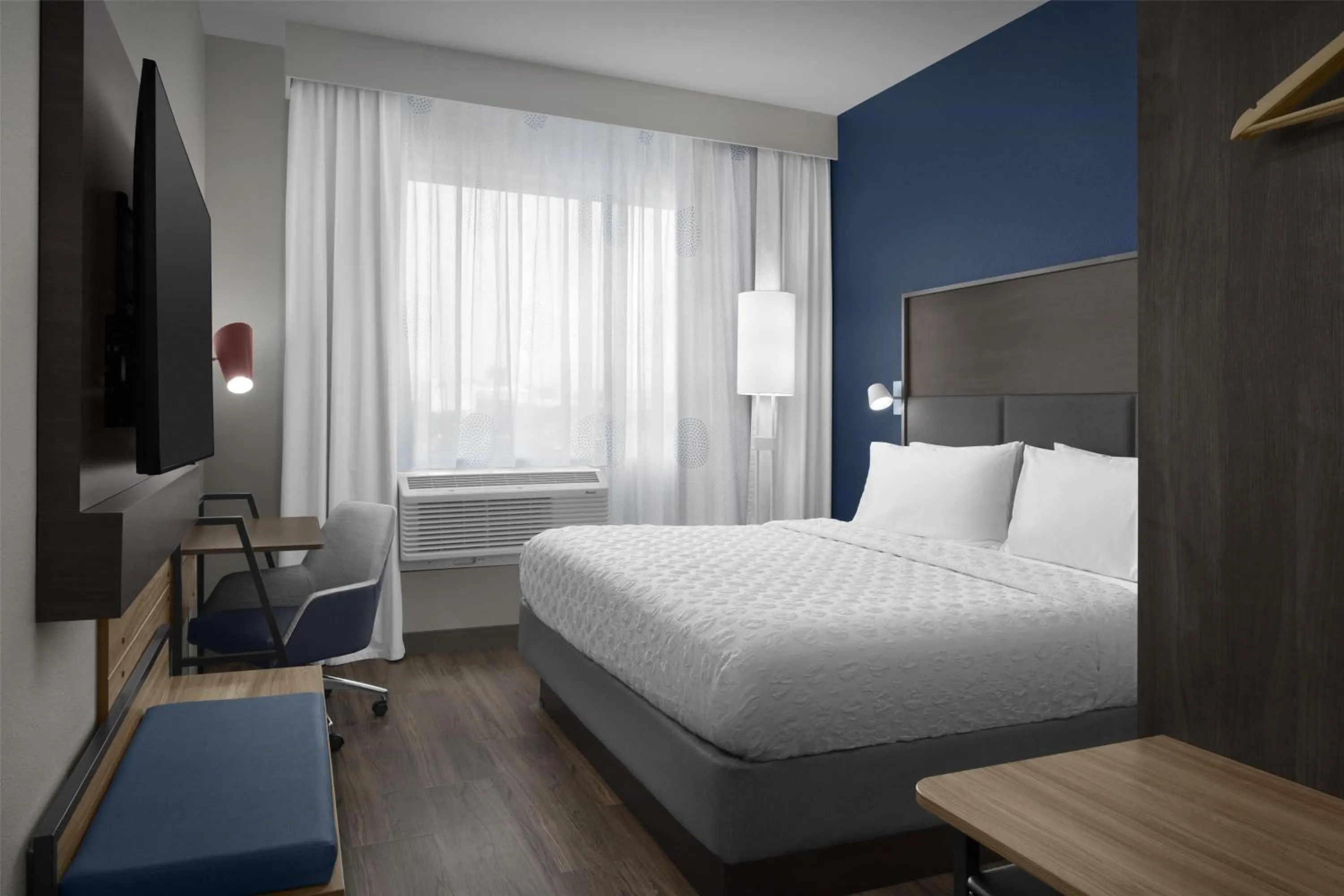 Bedroom, Bed in Tru By Hilton Columbia Downtown