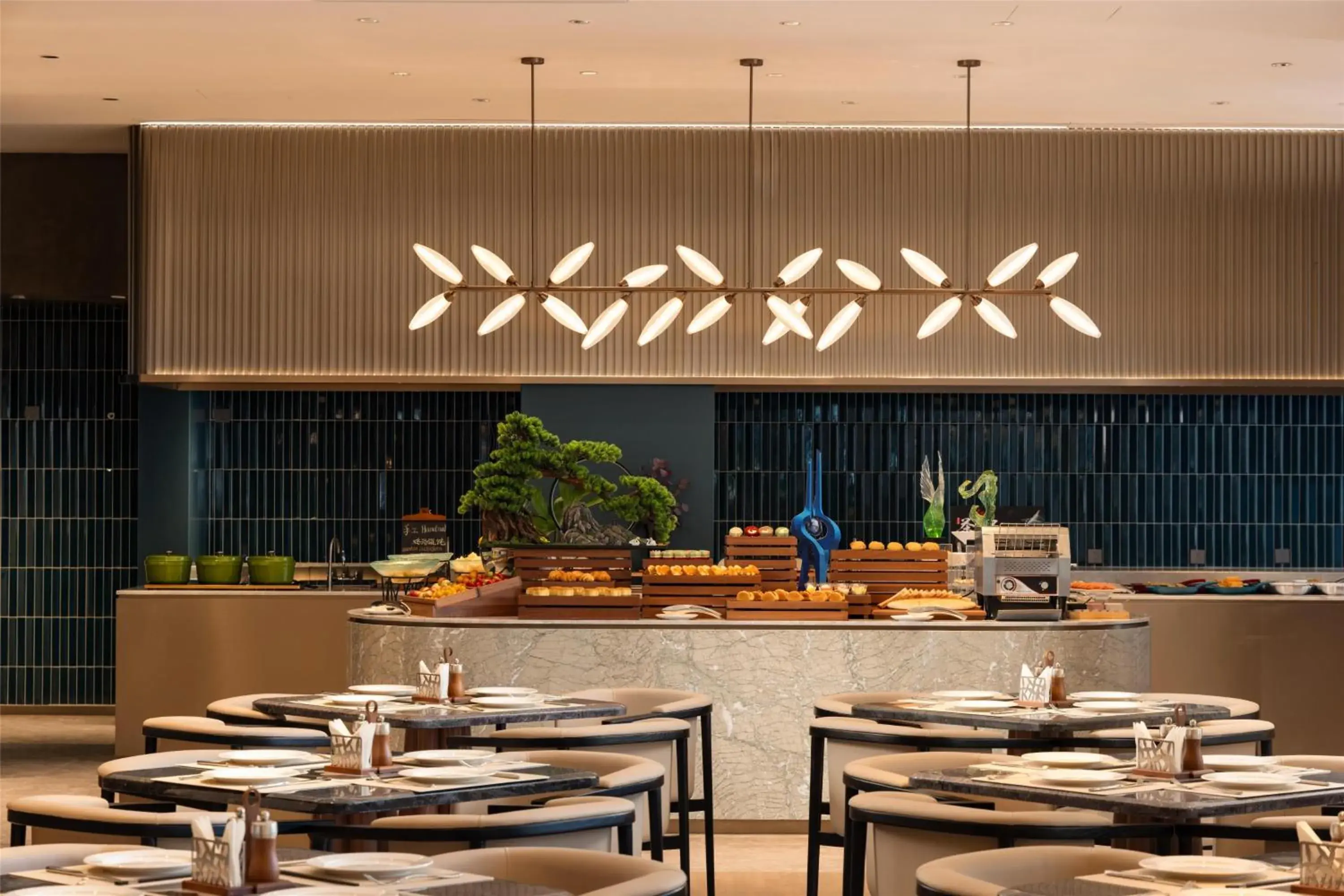 Restaurant/places to eat in Hilton Garden Inn Olympic Sports Center Jinan Restaurant/places to eat in Hilton Garden Inn Olympic Sports Center Jinan