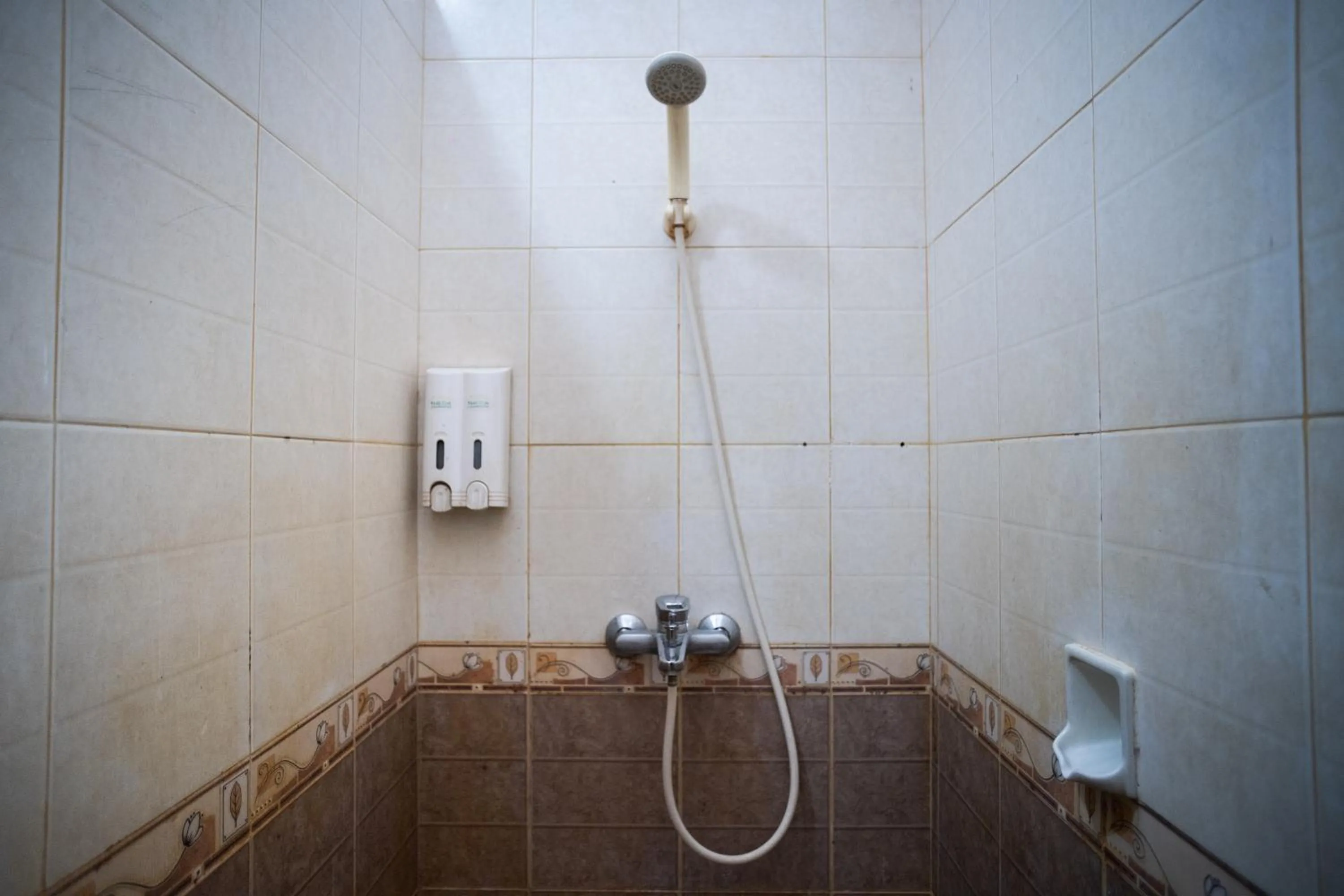 Bathroom in A'rabia Style Wahid Hasyim