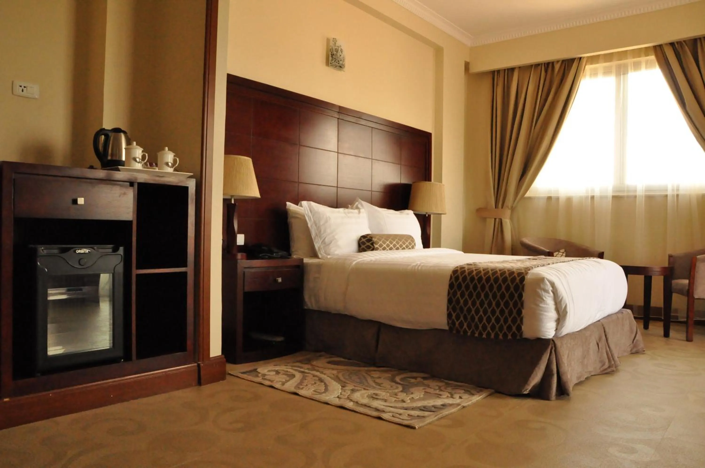 Bedroom, Bed in Addissinia Hotel