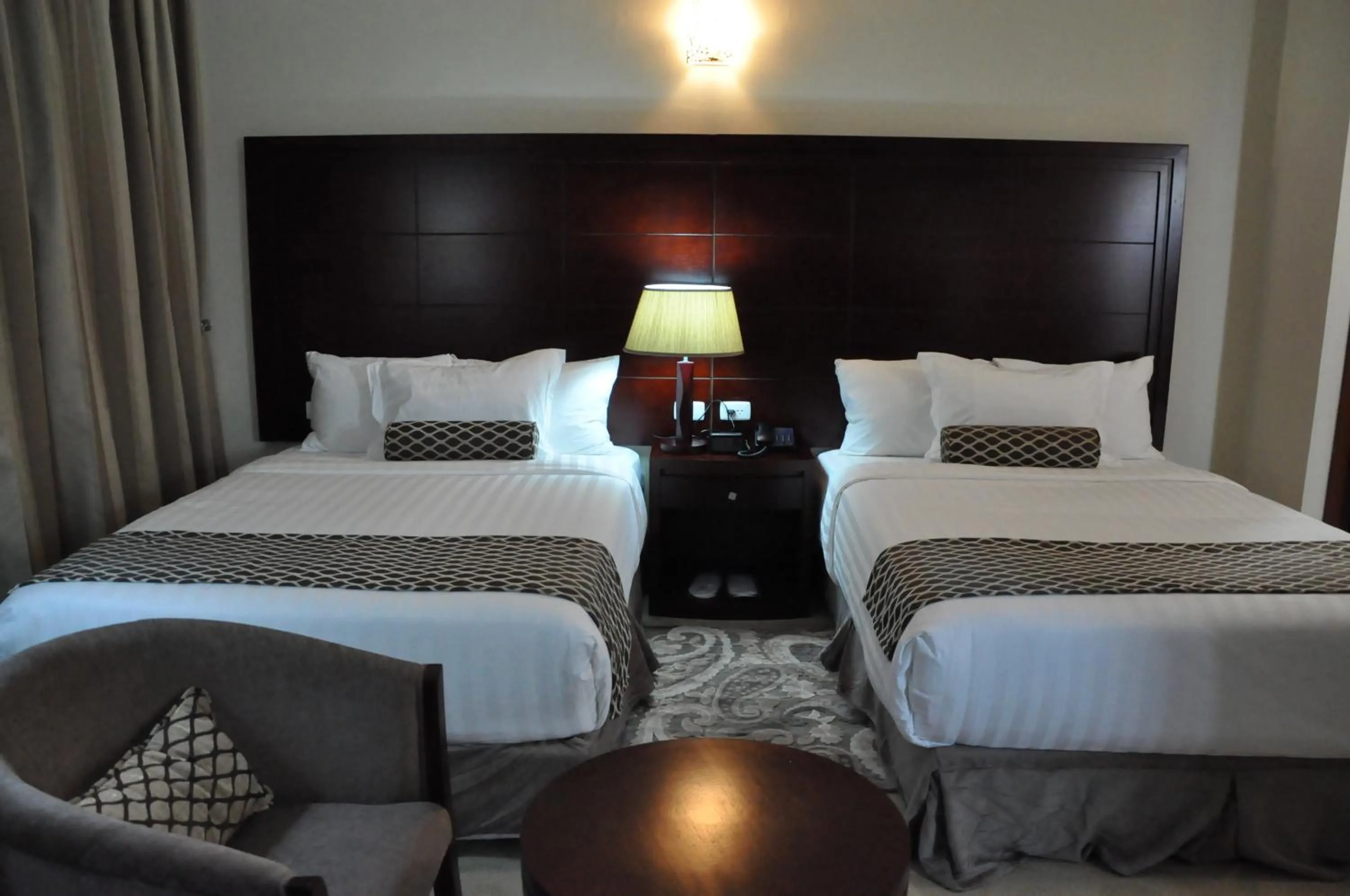 Bedroom, Bed in Addissinia Hotel