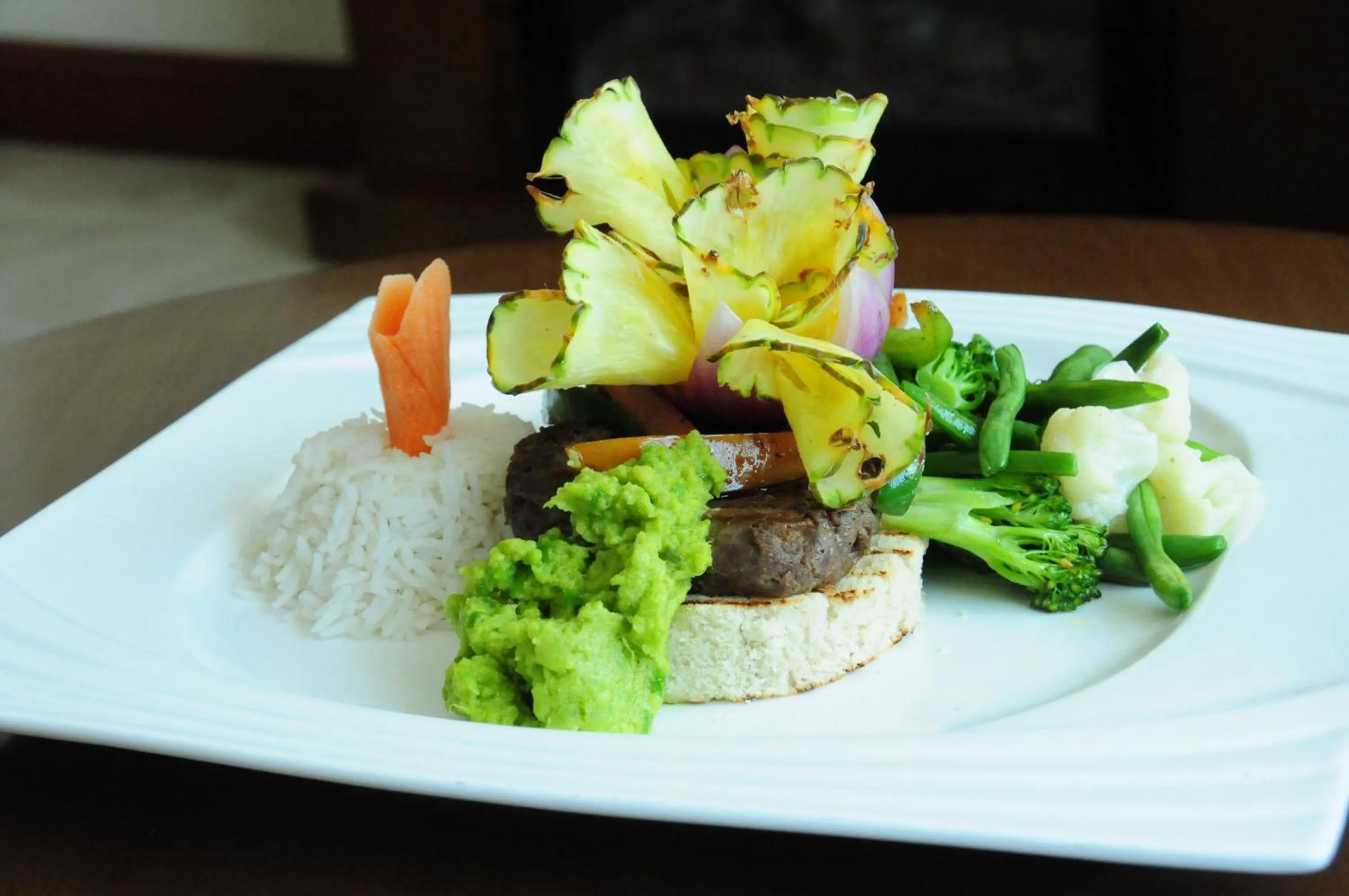 Food in Addissinia Hotel