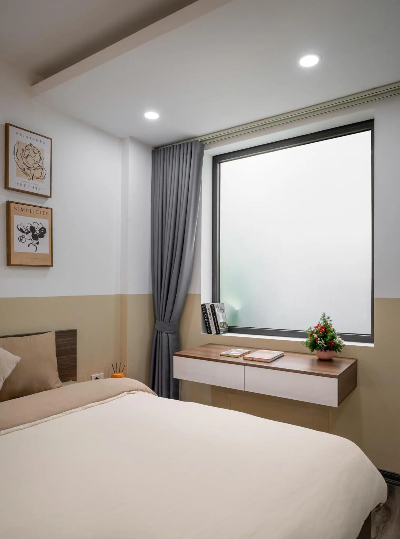 Bed in Luxe Paradise Residence 76 To Ngoc Van