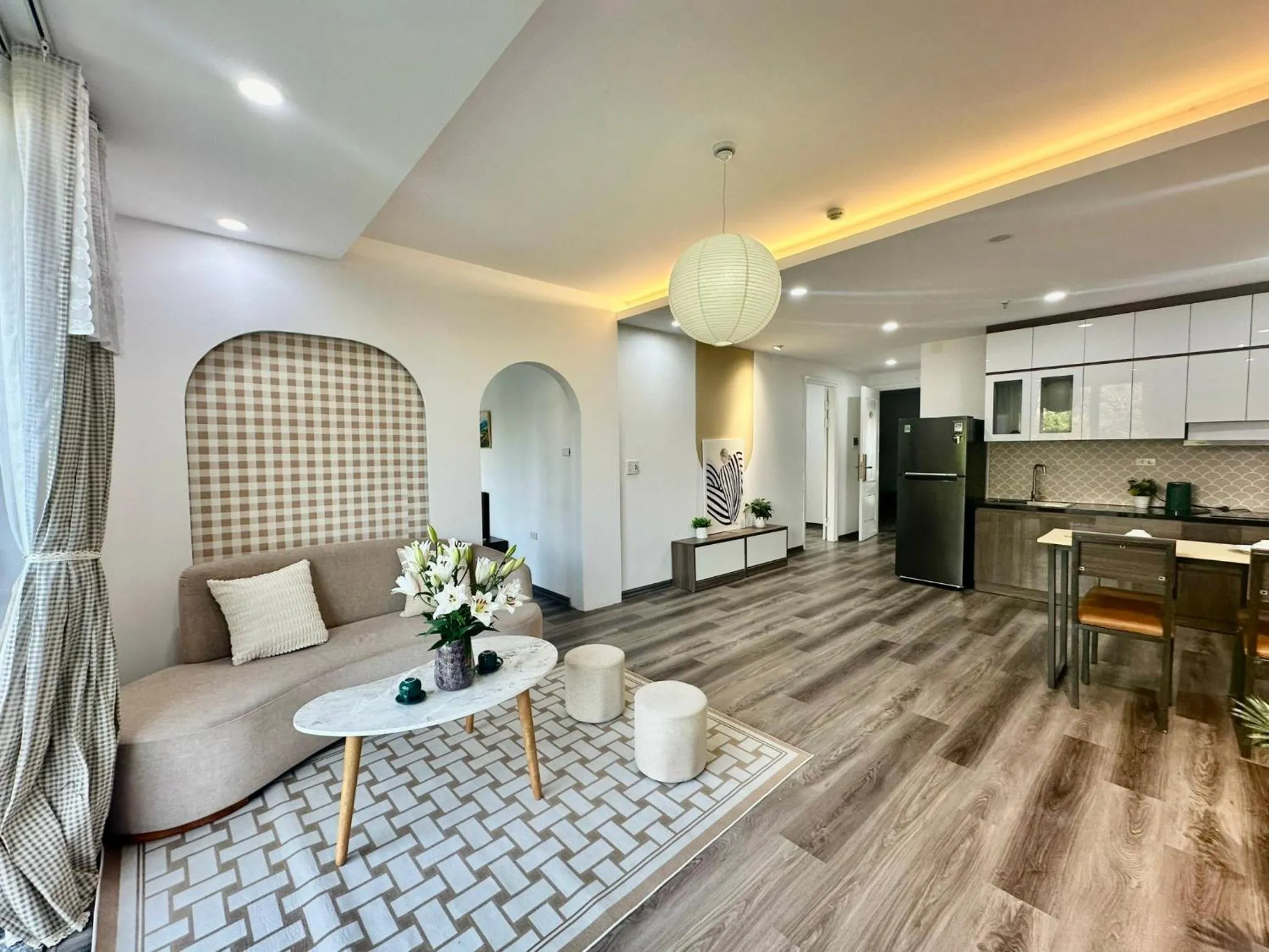 Kitchen or kitchenette in Luxe Paradise Residence 76 To Ngoc Van